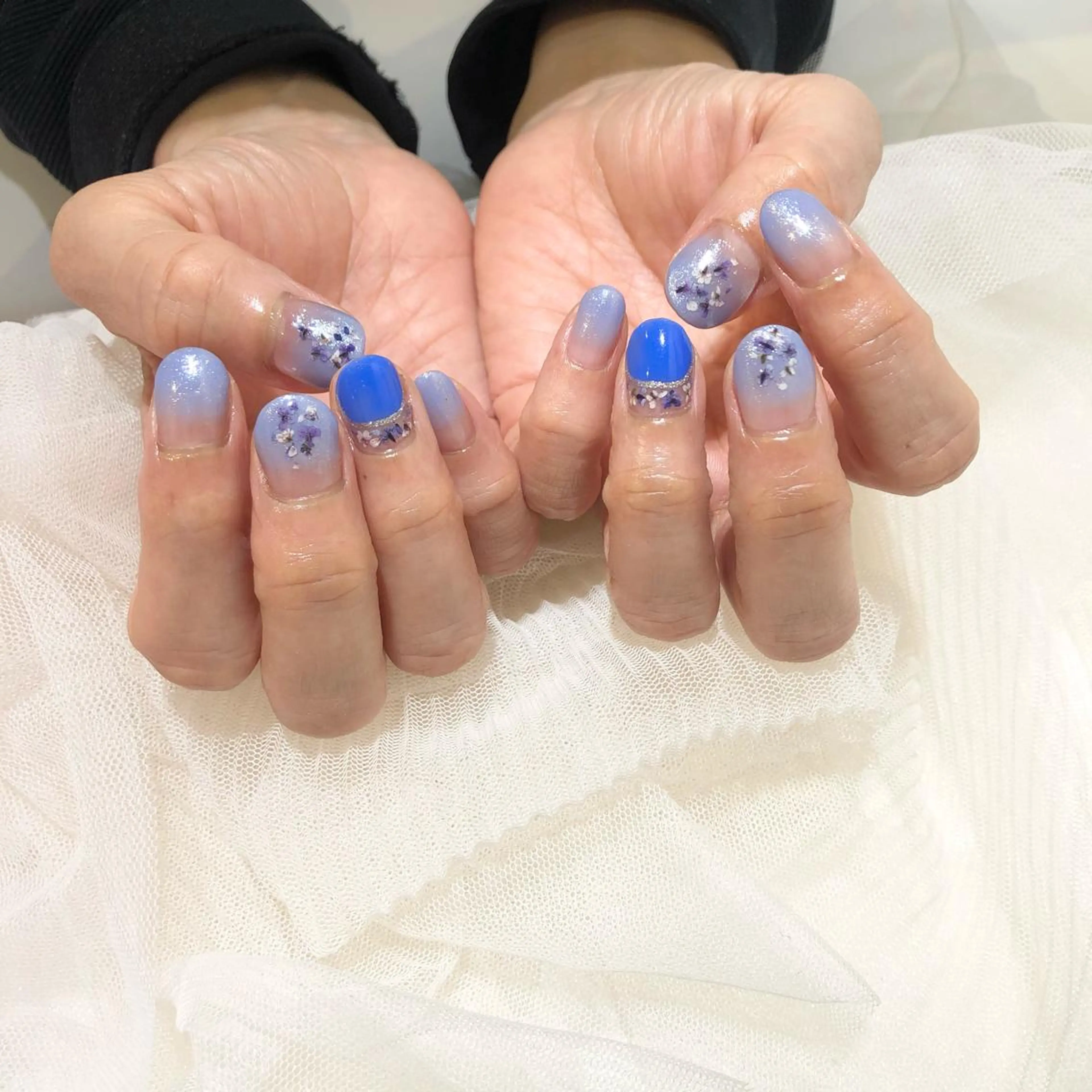 ネイル classic 新横浜所属・山田 暉のネイルデザイン