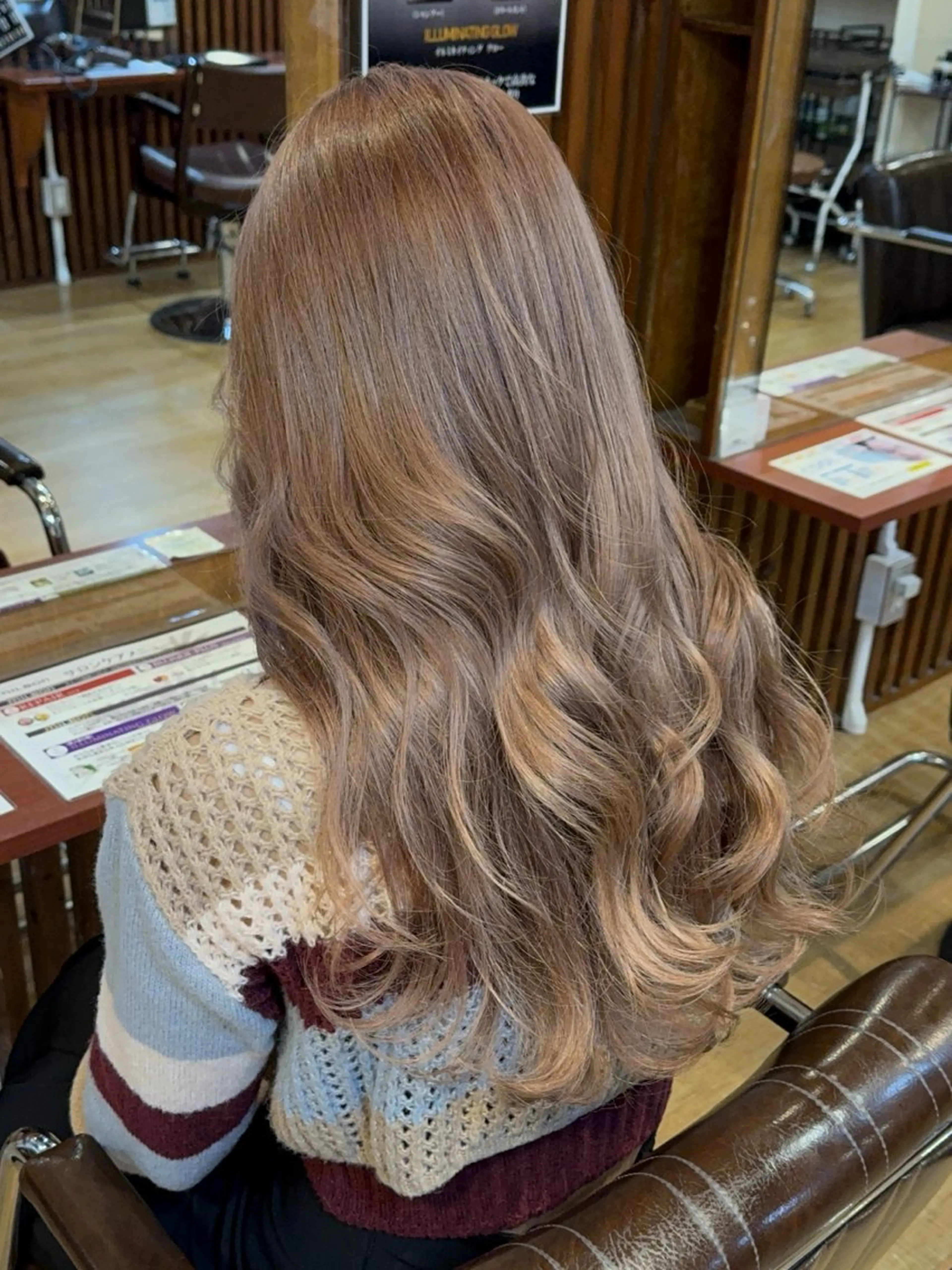 セミロング カット ヘアカラー ルーツ/ デザイン/ ハイトーン/おこのぎのヘアスタイル