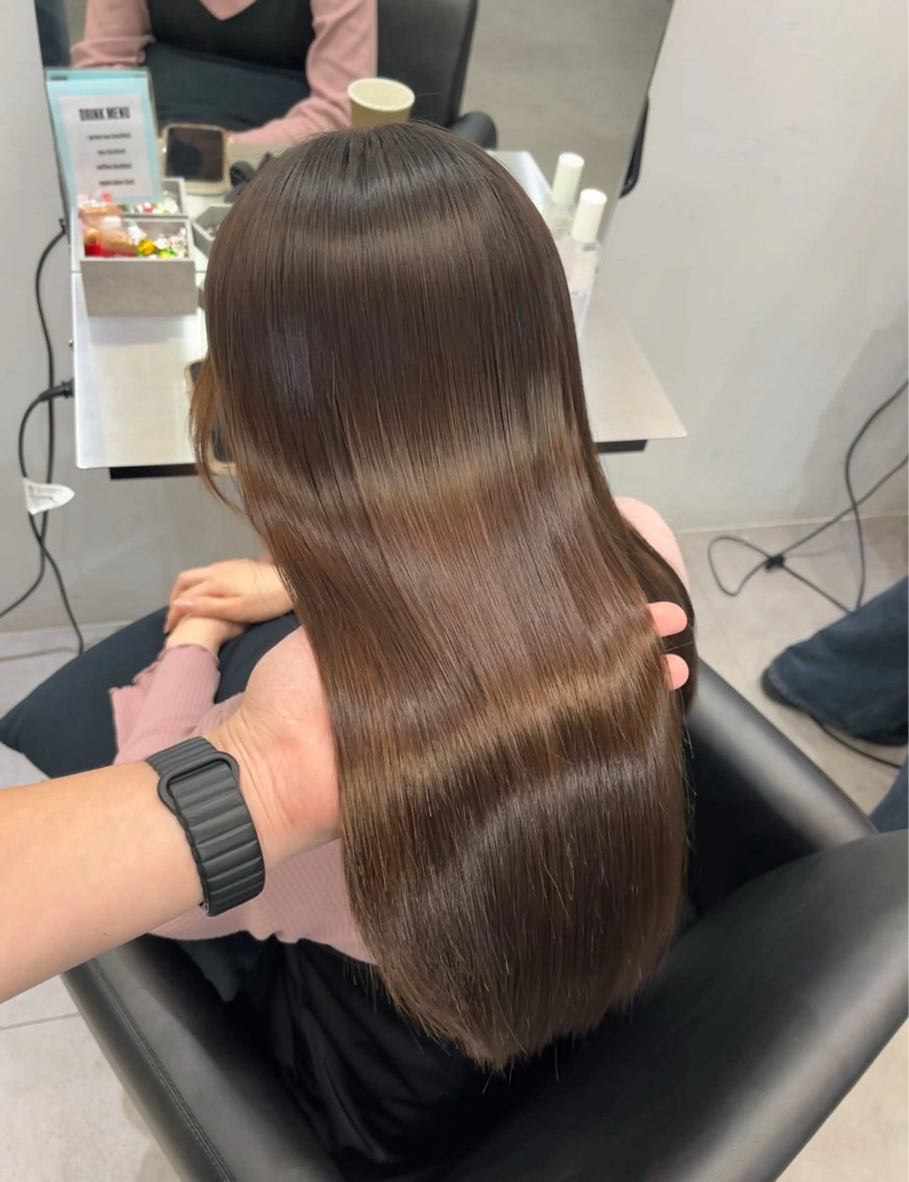 セミロング カット ヘアカラー 縮毛矯正 トリートメント 髪質改善/縮毛矯正 梅田茶屋町/西尾祐作のヘアスタイル