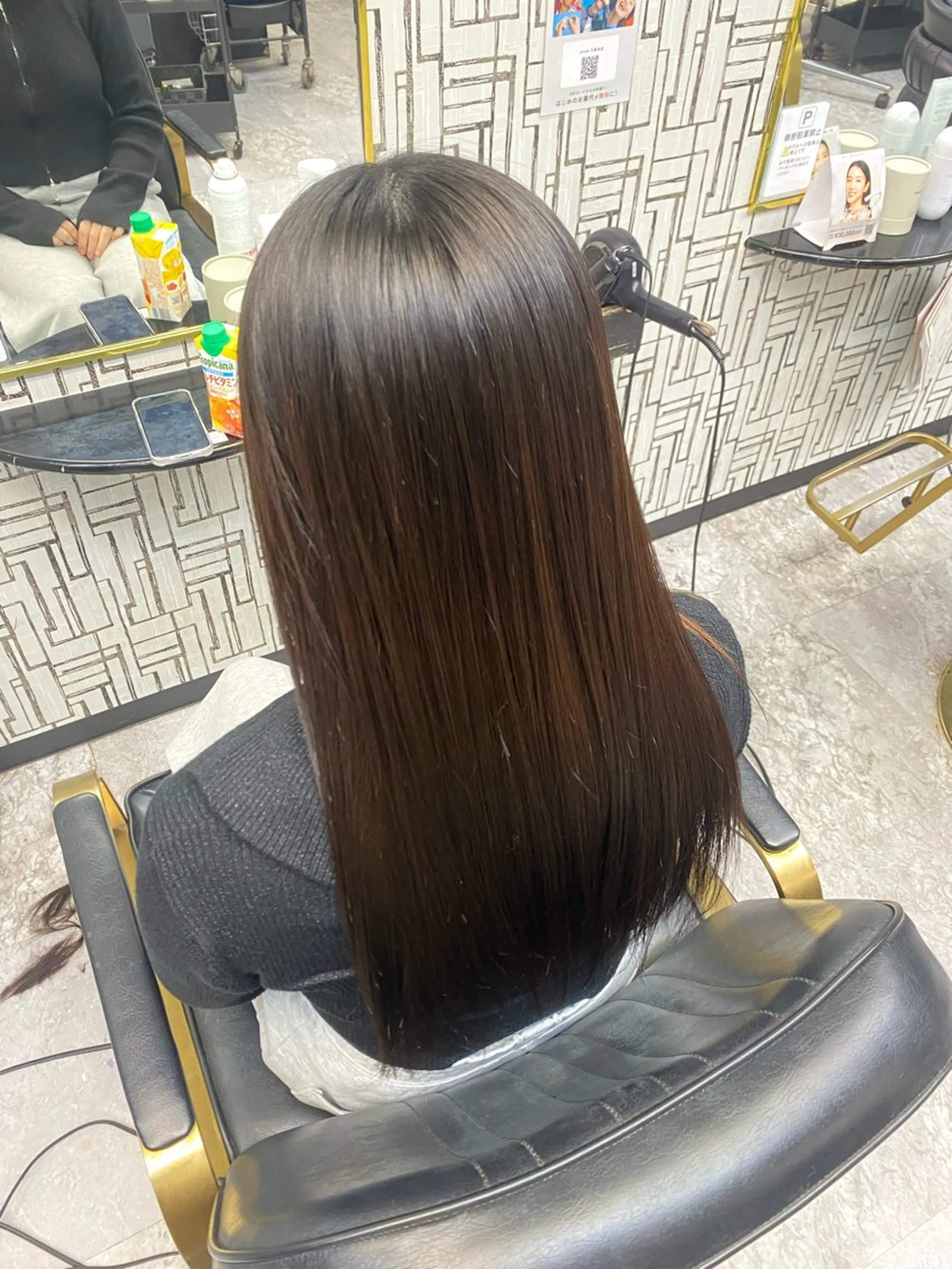 ロング 縮毛矯正 池田 亮雅のヘアスタイル