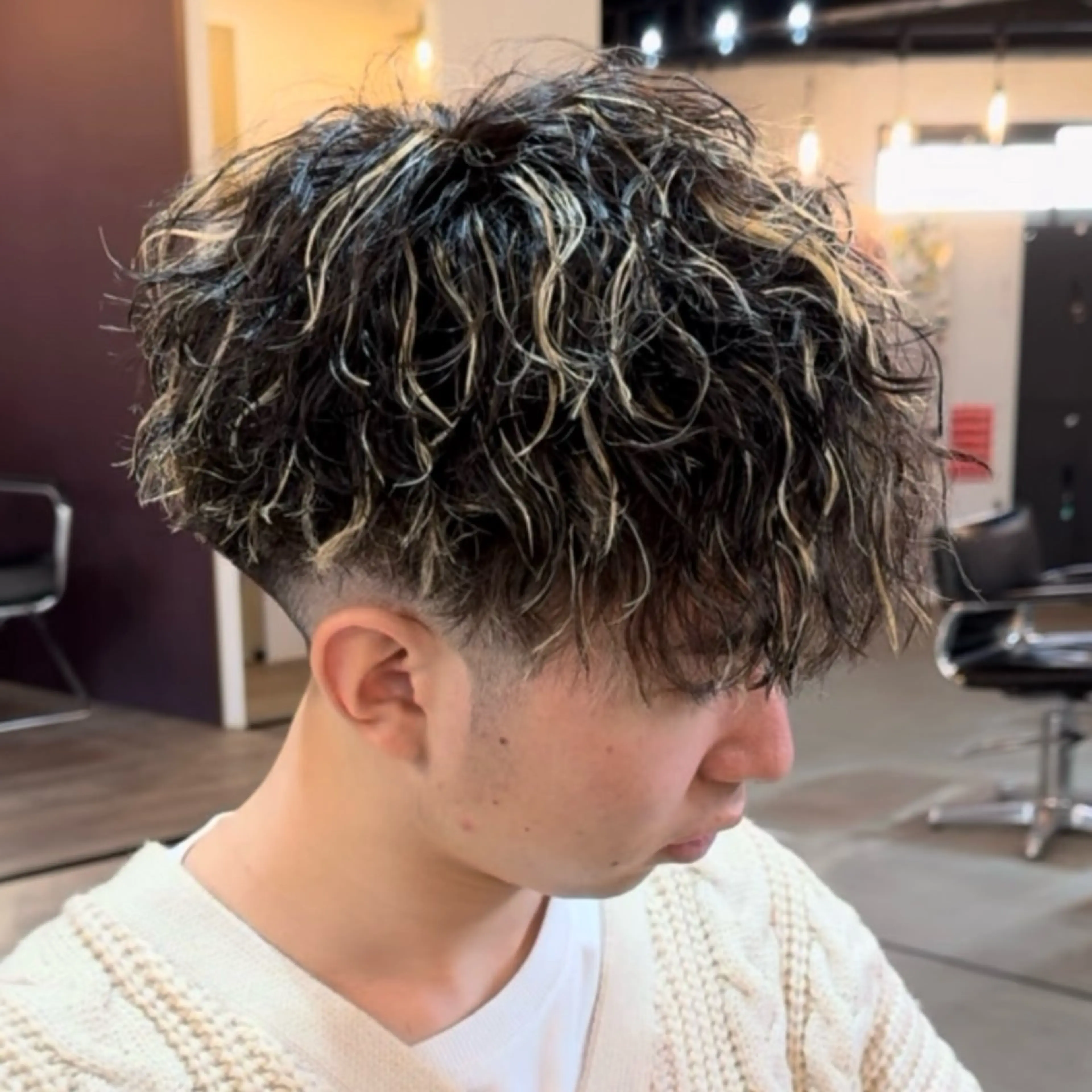 カラー パーマ メンズ カット ヘアカラー ツイスパ/ TAKUMIの眉毛・アイブロウイメージ