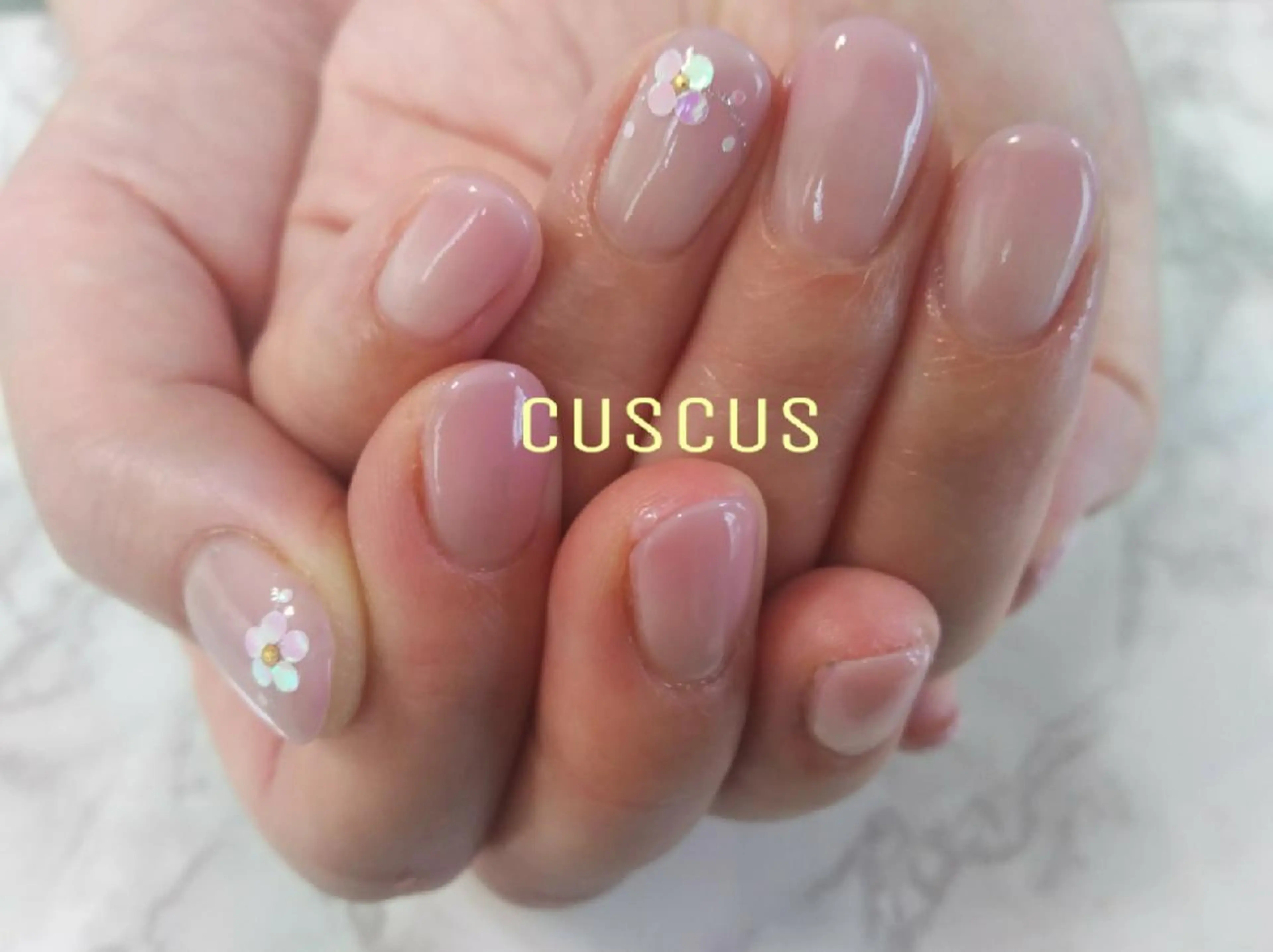 ネイル ＣＵＳＣＵＳ …ｔ.akiのネイルデザイン