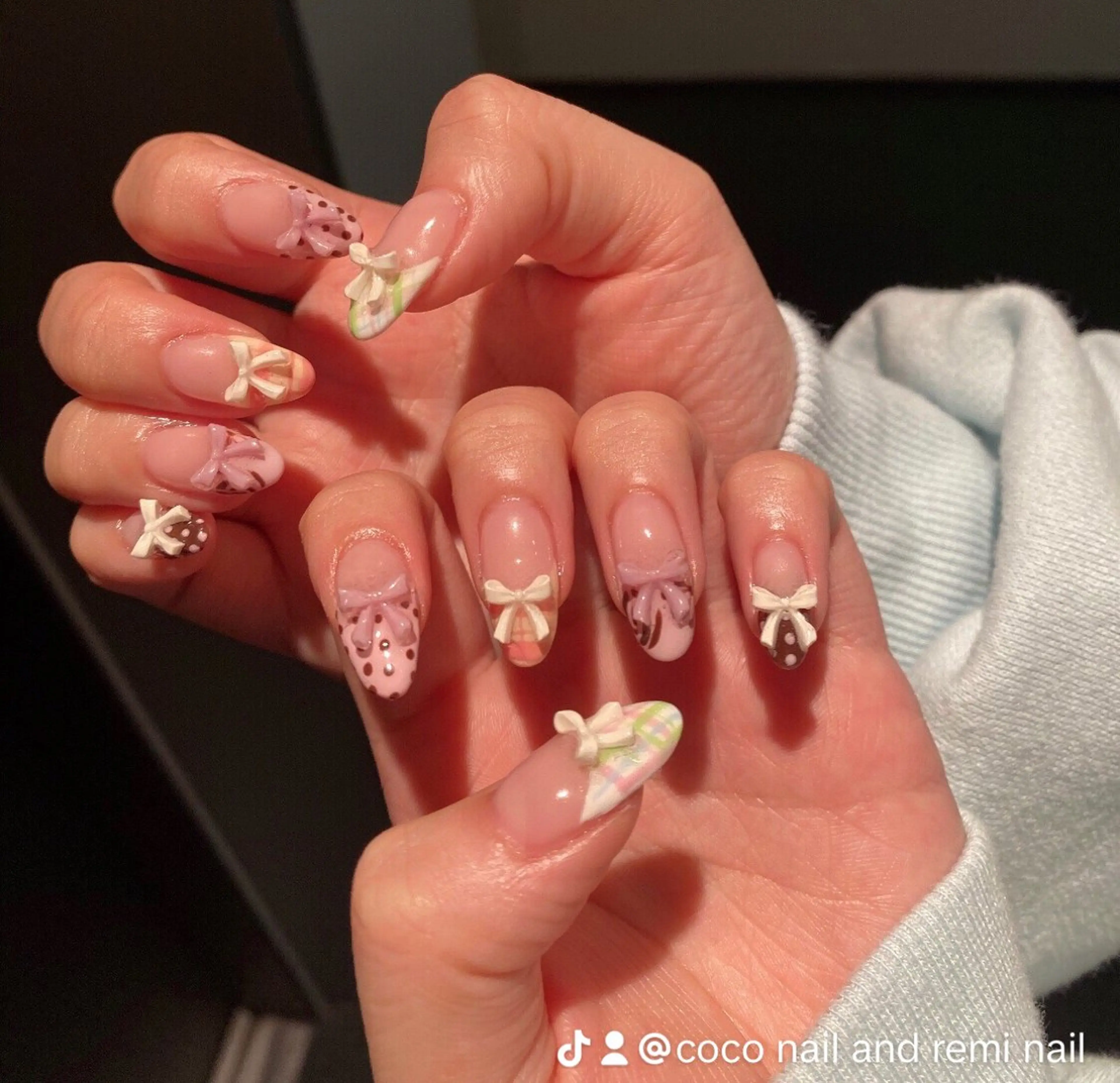 ネイル 長さ出し フレンチネイル 韓国ネイル レース マグネットネイル ハンドネイル 高橋 ユキのネイルデザイン