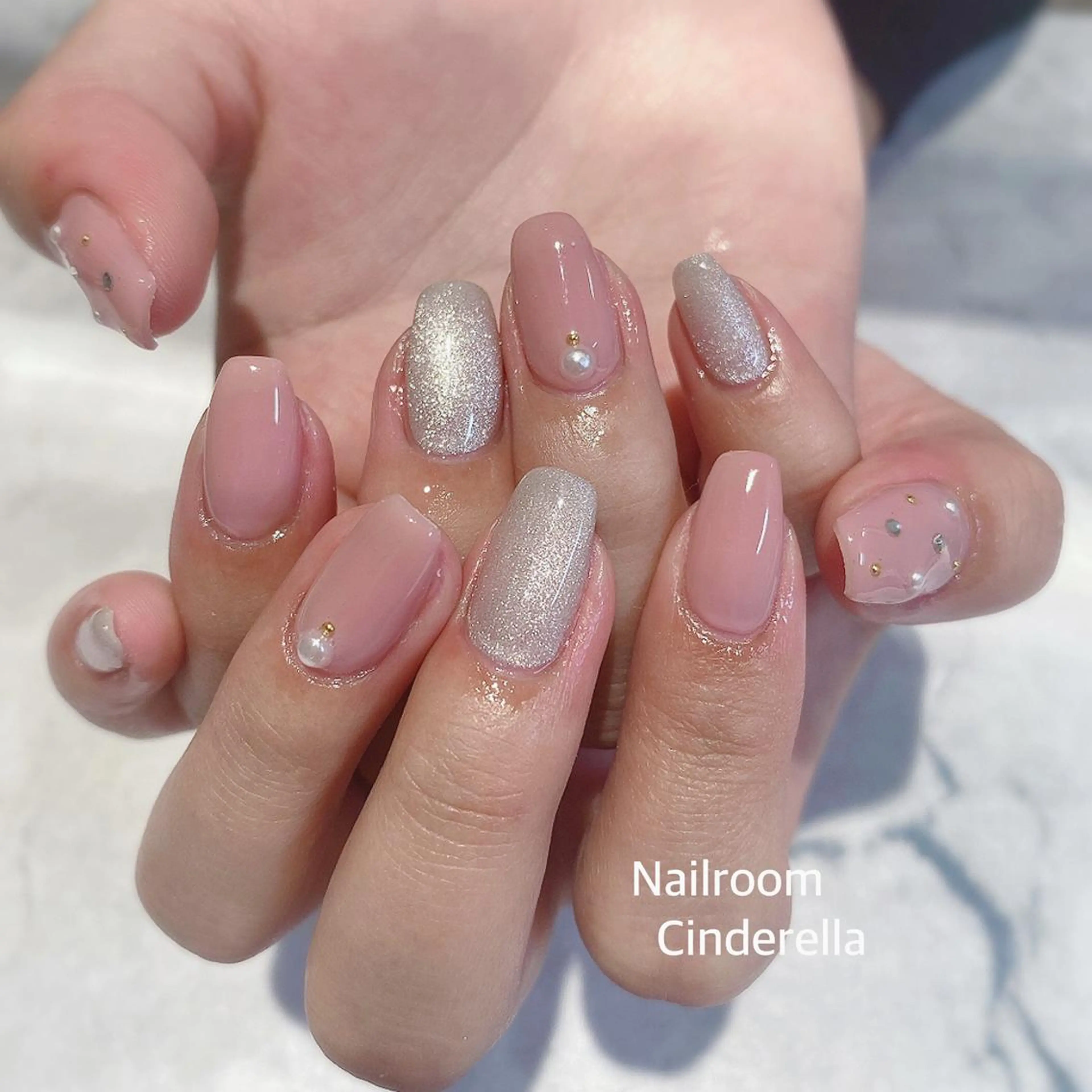 ネイル マグネットネイル オフィスネイル Nailroom. Cinderellaのネイルデザイン