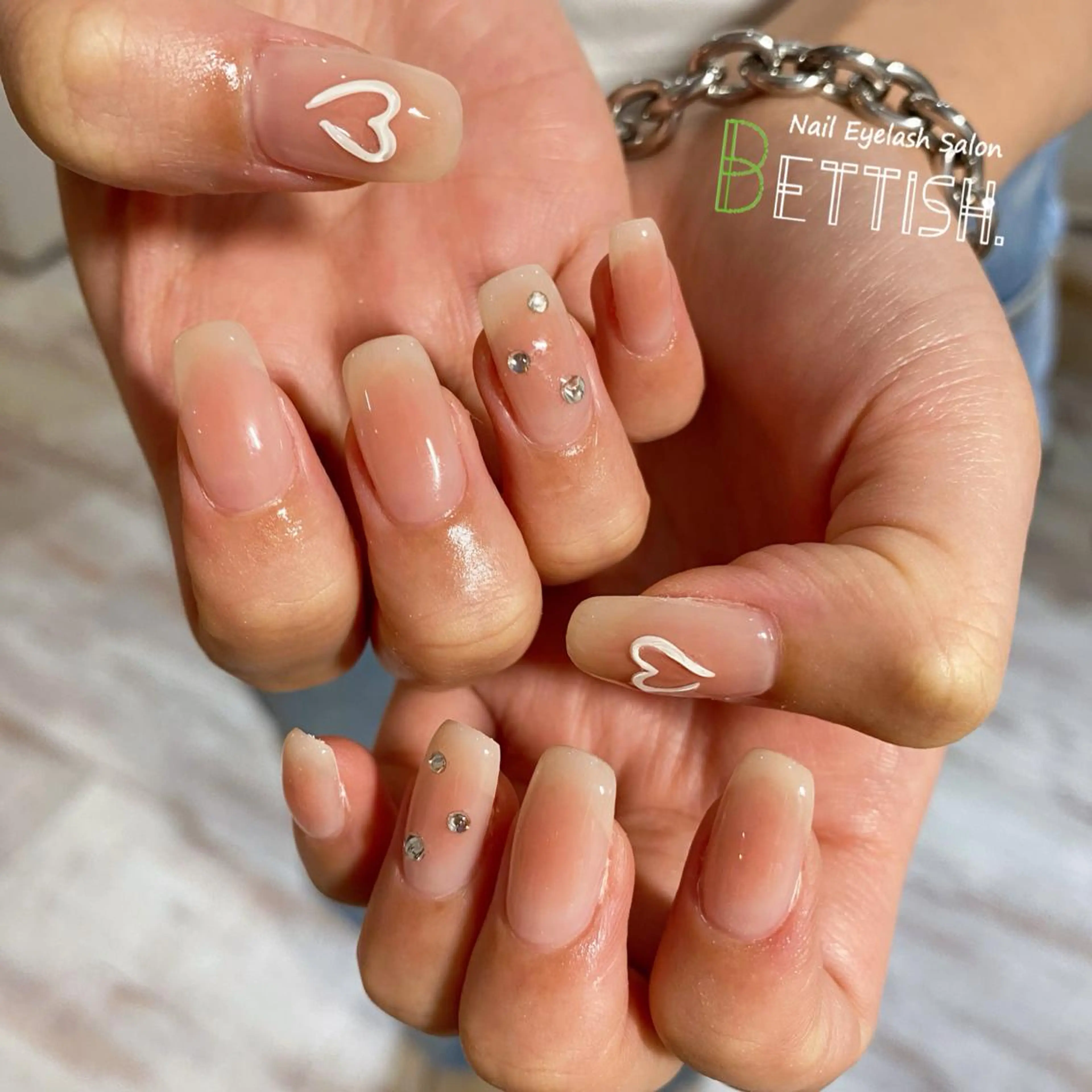 ネイル BETTISH. NANAHOのネイルデザイン