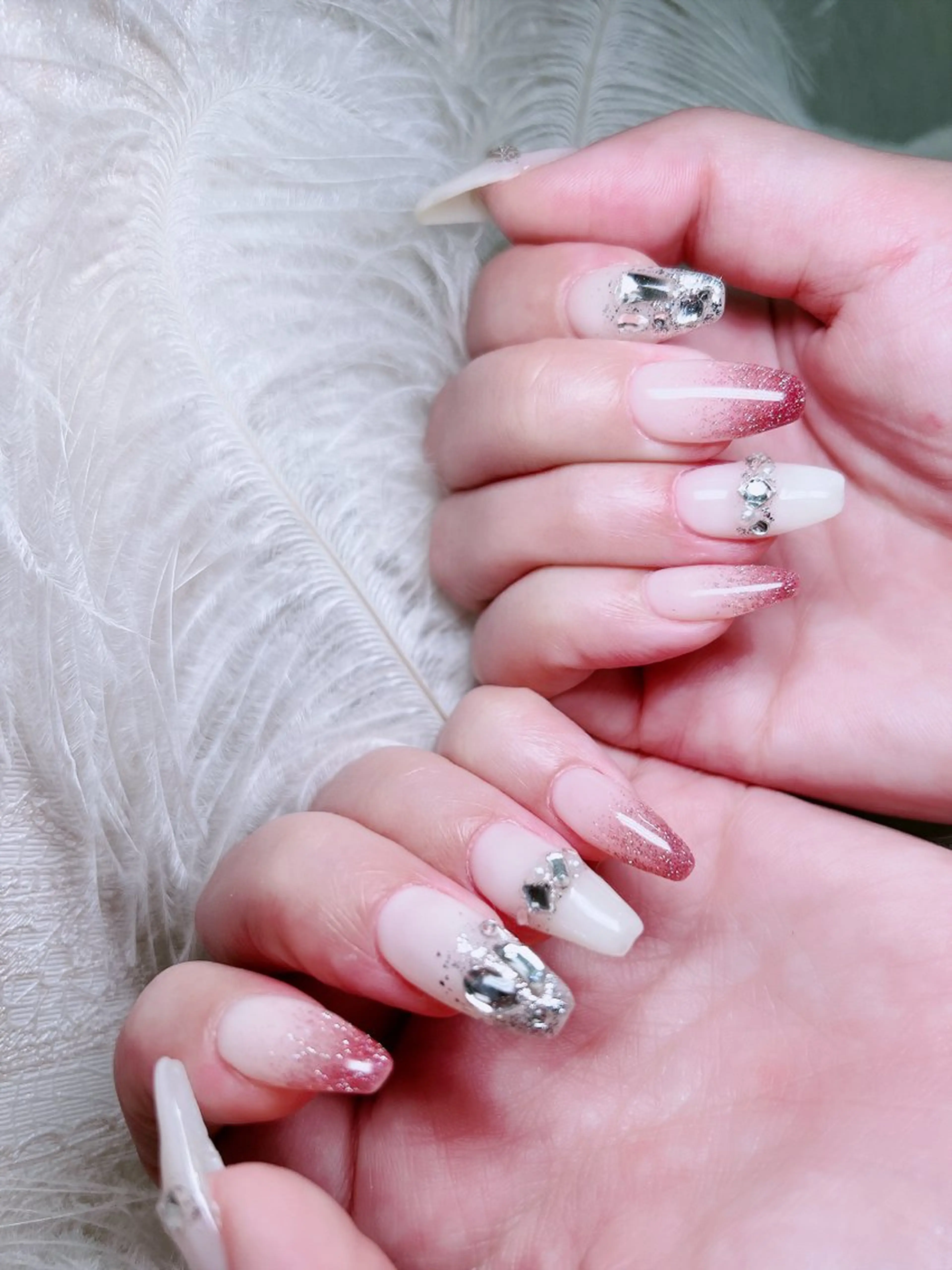 ネイル ハンドネイル Ubuntu🎀 ネイルサロン✨のネイルデザイン