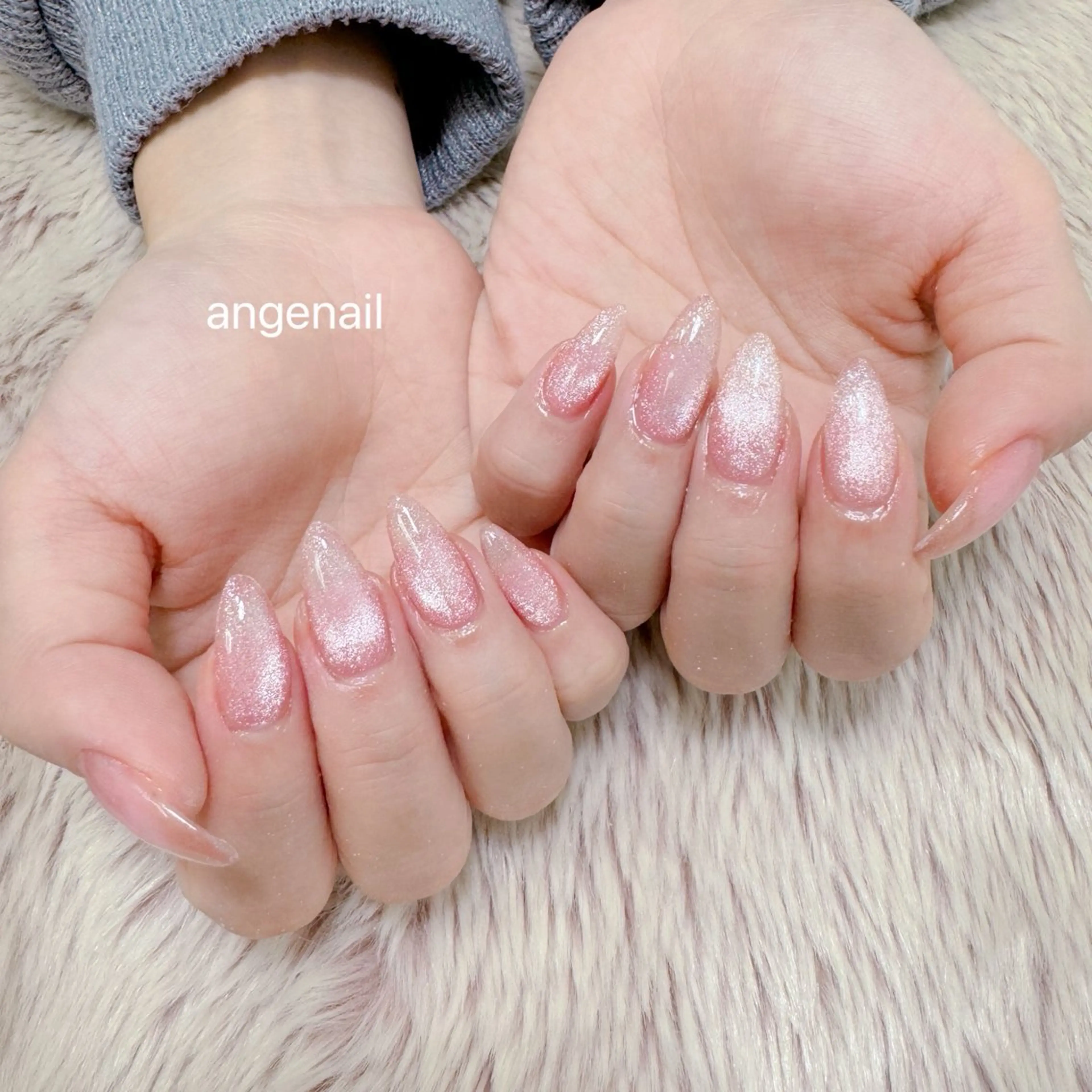 ネイル ハンドネイル オーナーネイリスト MAKIのネイルデザイン