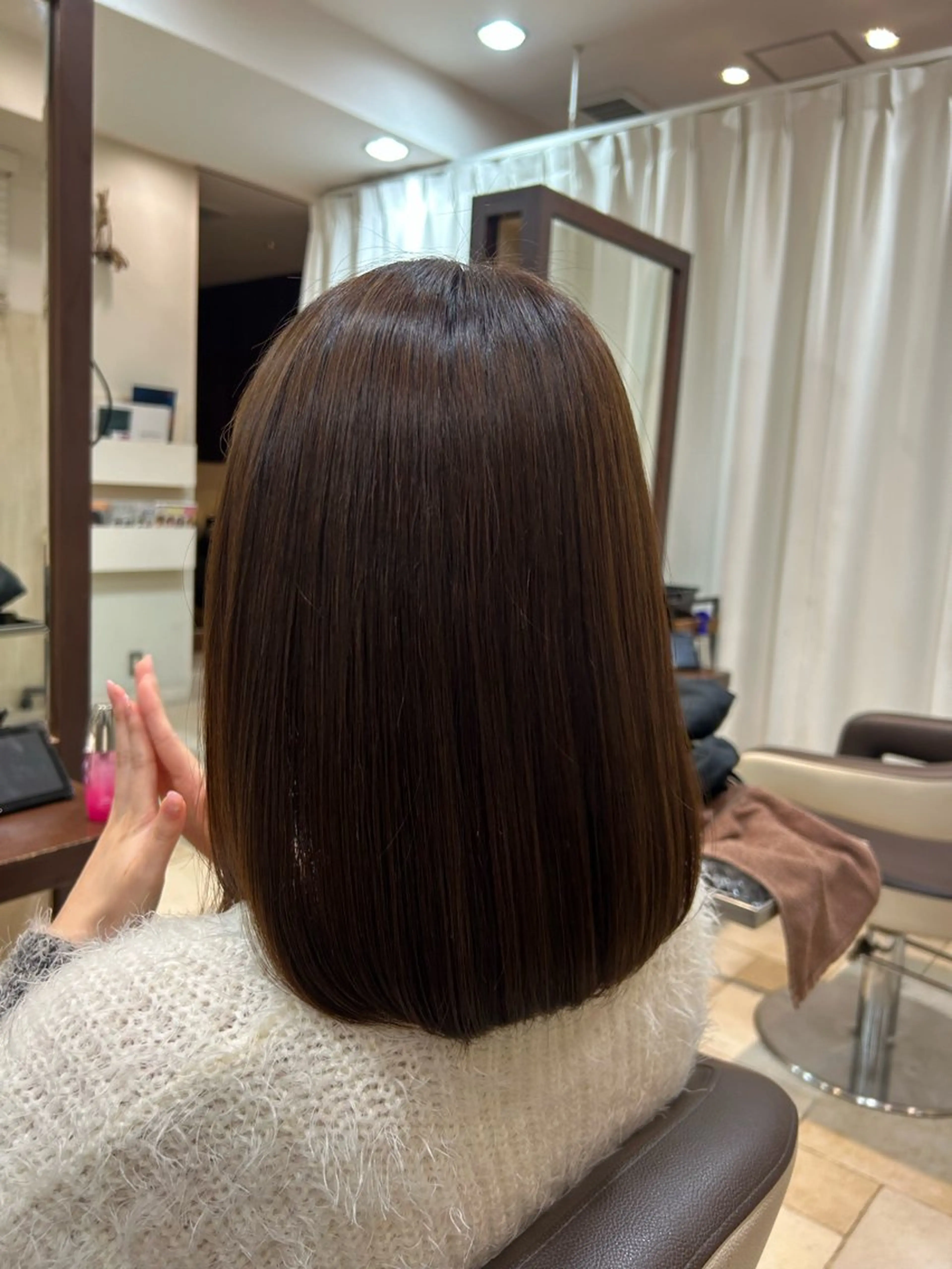 ミディアム カラー ヘアカラー 脇野 真琴のヘアスタイル