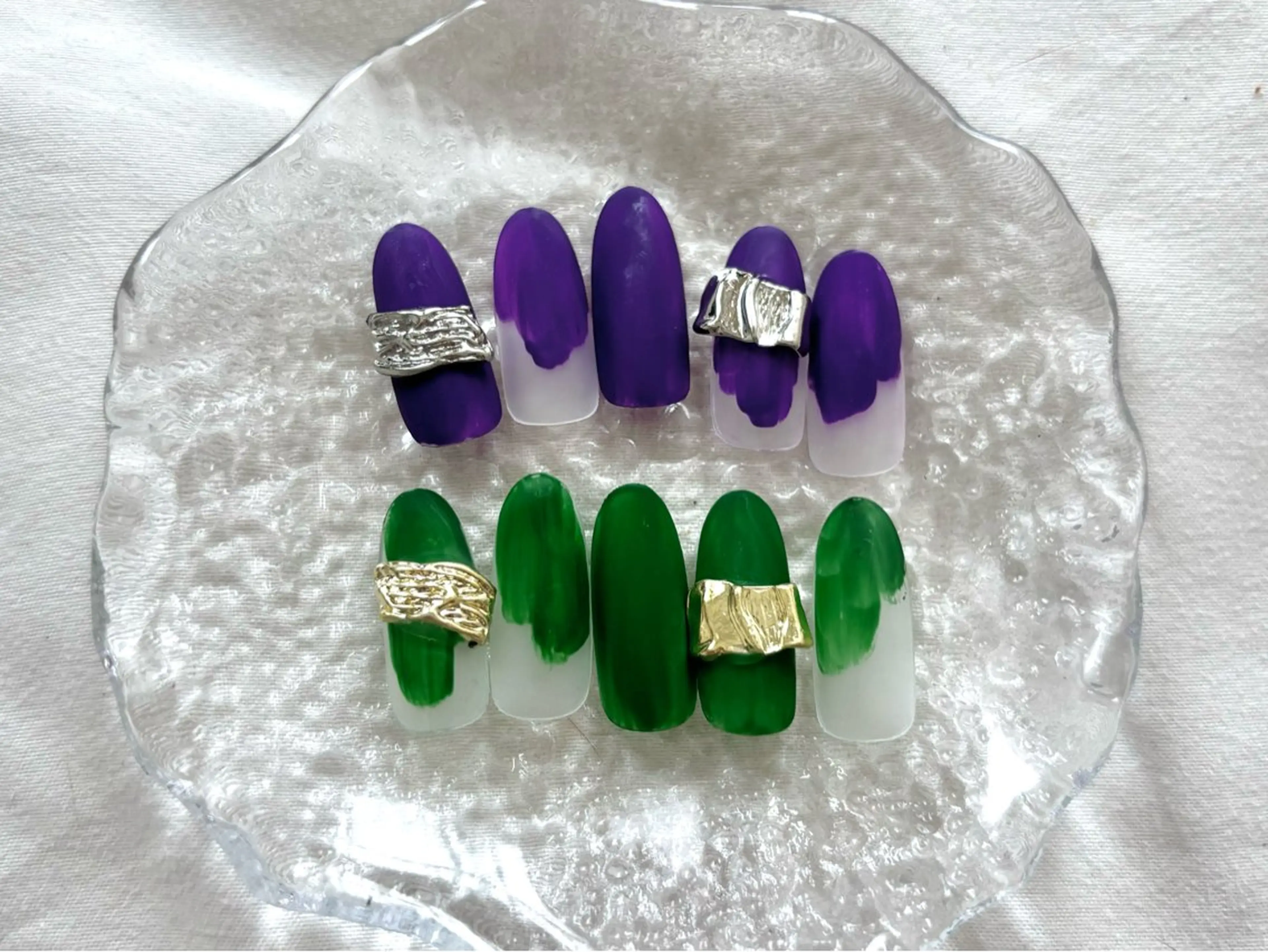 ネイル Helianthe所属・NAILARTIST MIKAのネイルデザイン