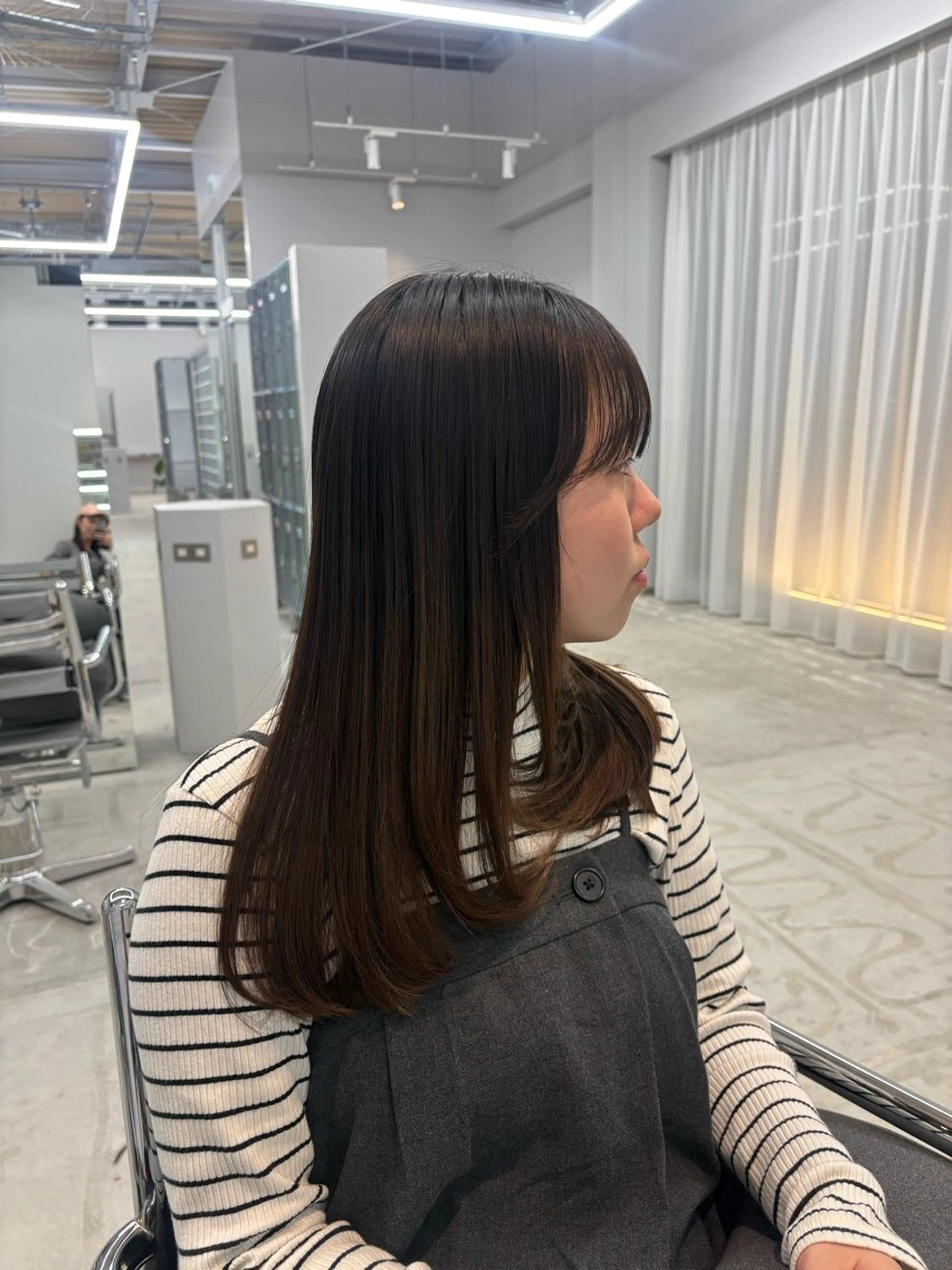 ロング レイヤーカット カット 渡部 心柚のヘアスタイル