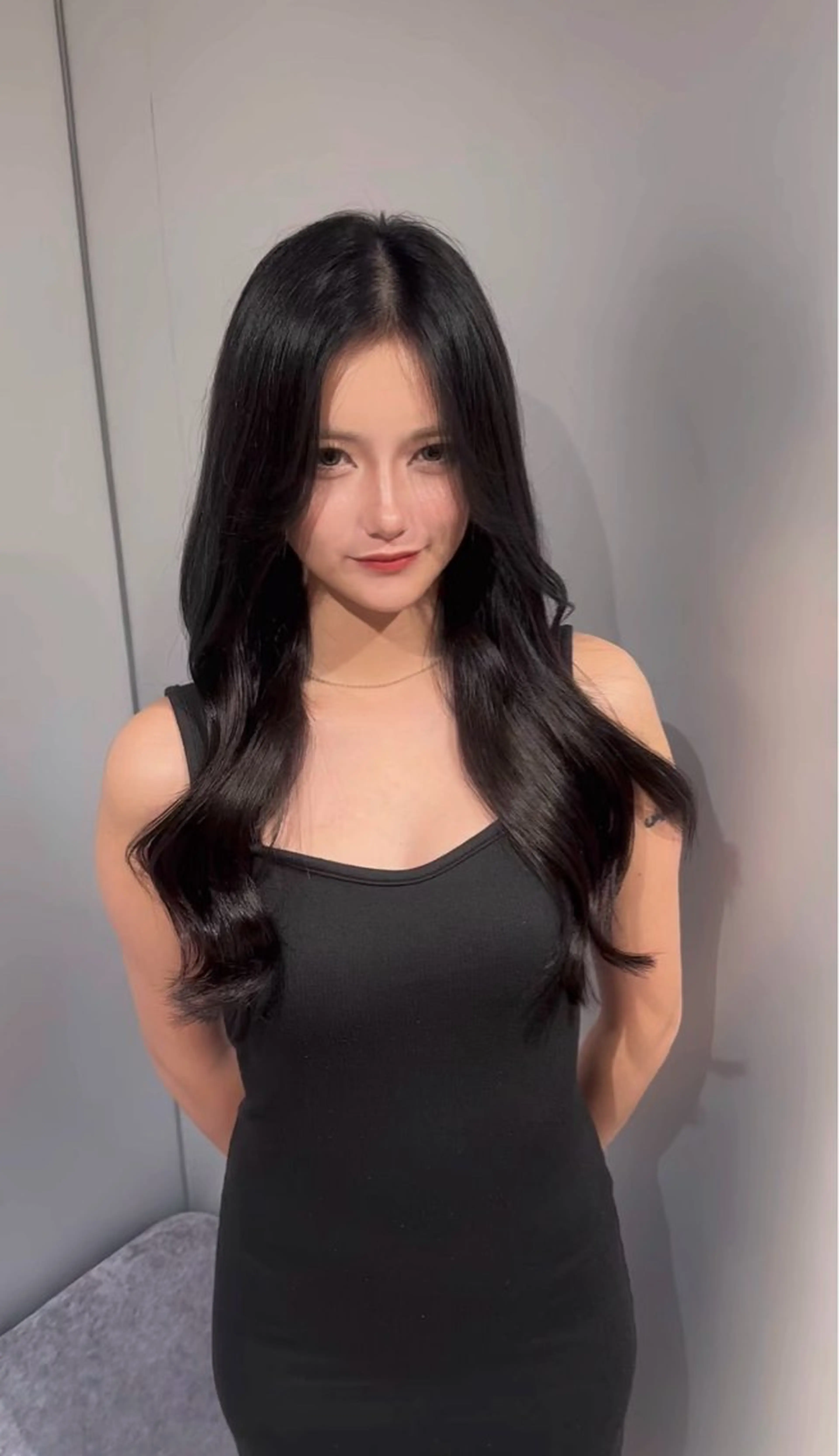 ロング エクステ 韓国風ヘア カット ヘアカラー トリートメント エクステ 💎韓国レイヤー ×エクステゆうま💎のヘアスタイル