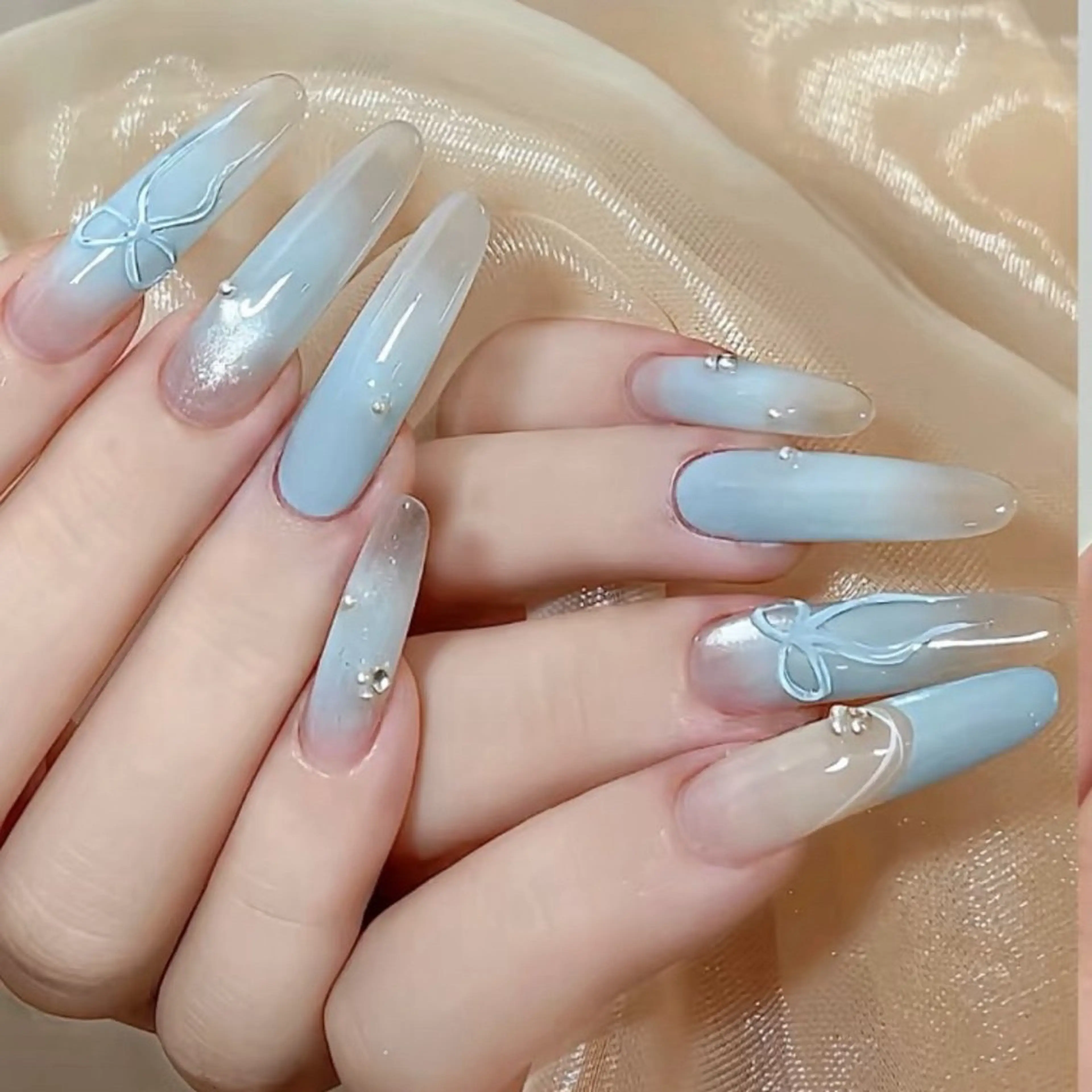 ネイル Mika Nails 心斎橋のネイルデザイン