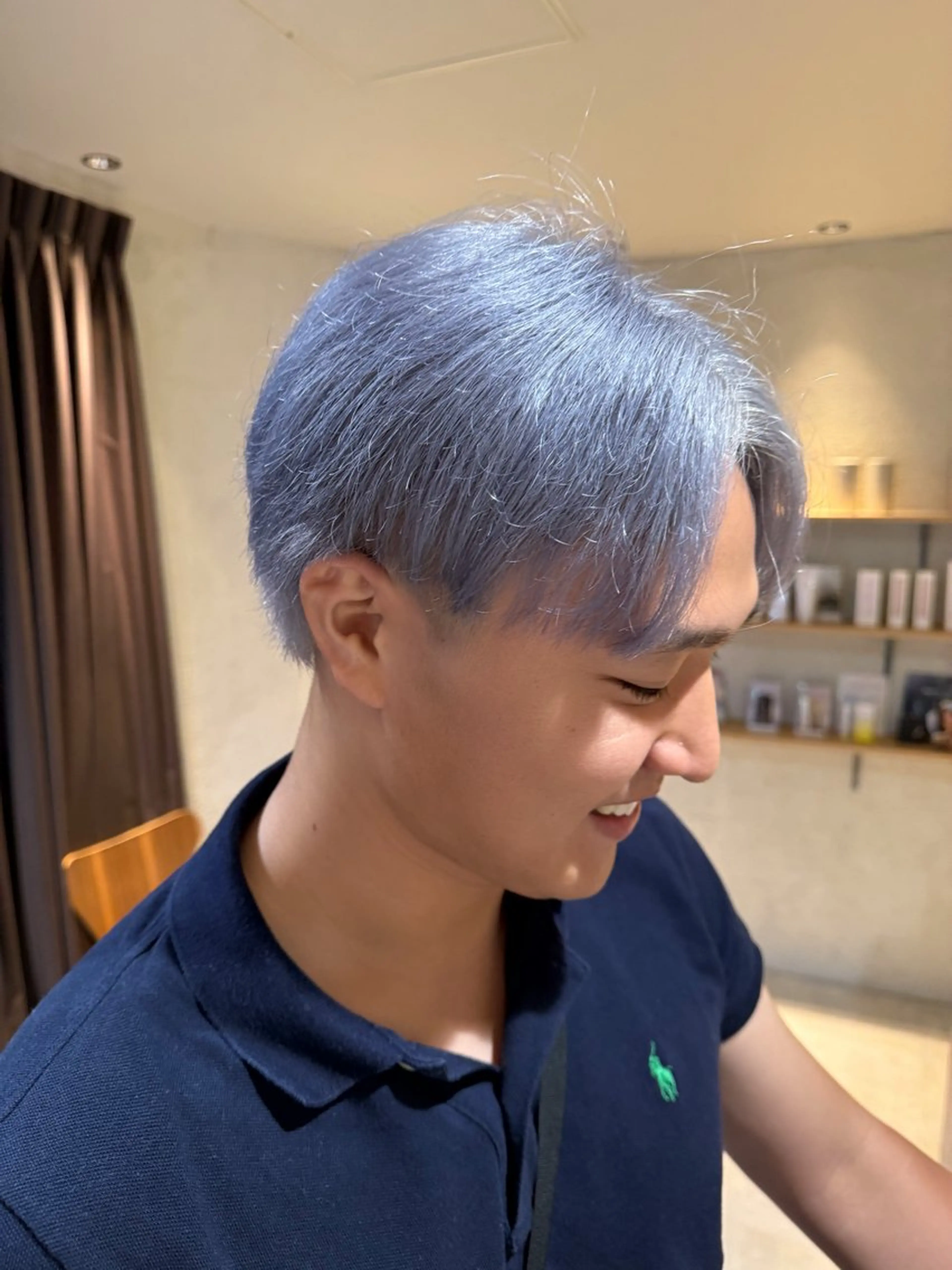 カラー メンズ メンズブリーチ ブリーチ ブルーカラー シルバー カット ヘアカラー メンズ特化美容師/ パーマ/波巻き/陸翔のヘアスタイル
