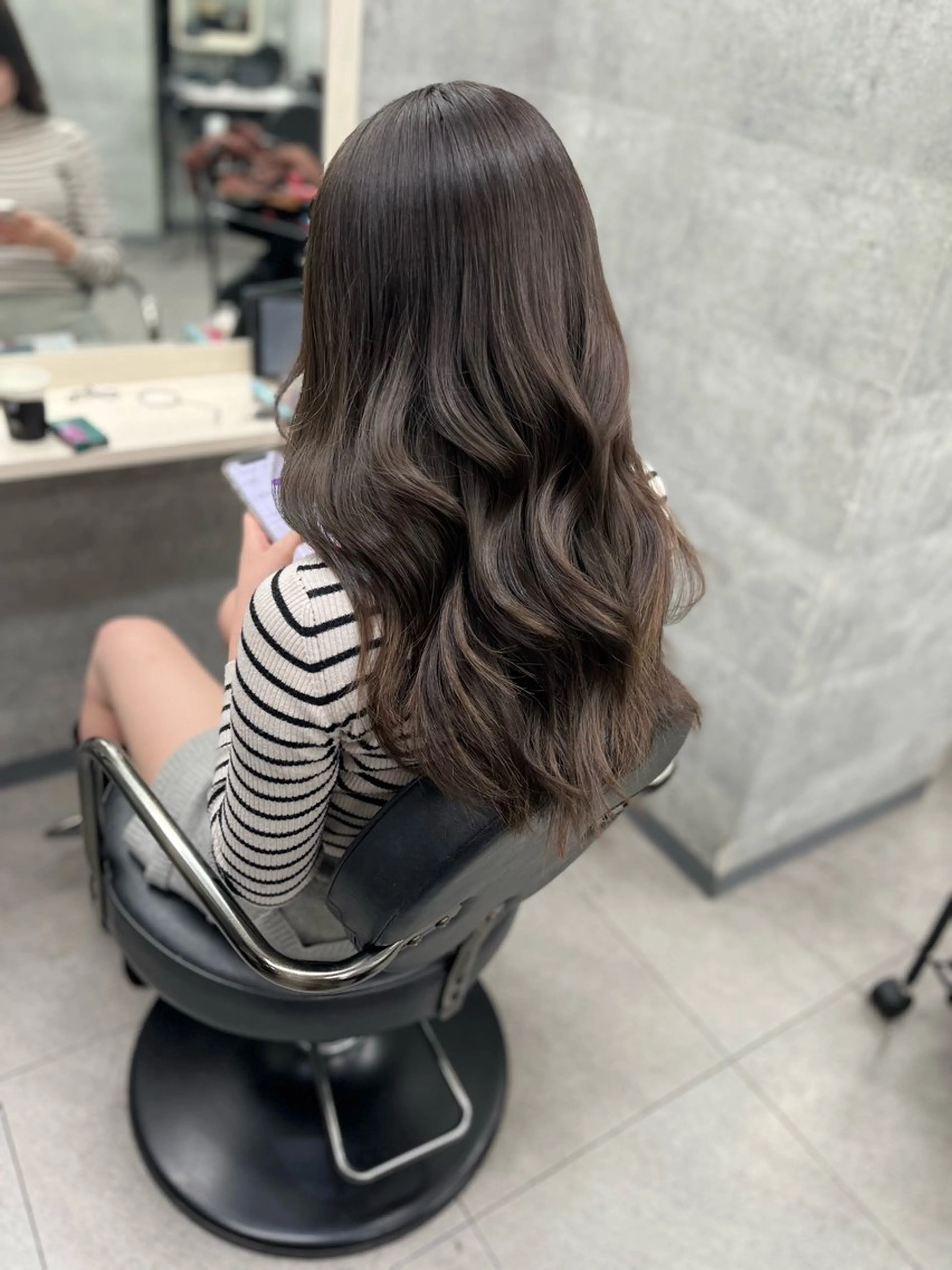 ロング カラー カット ヘアカラー トリートメント ダブルカラー 新宿のヘアスタイル