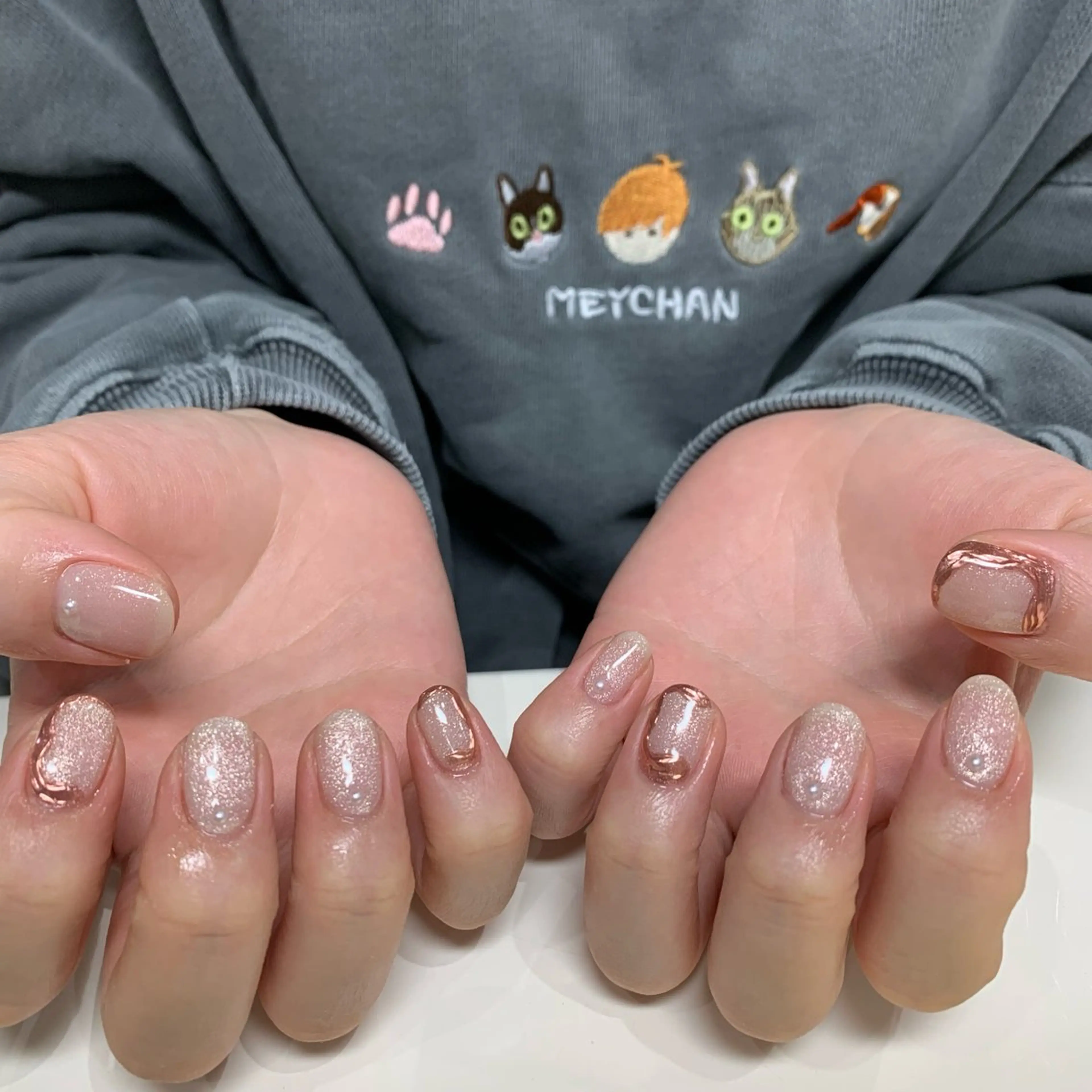 ネイル マグネットネイル ミラーネイル ニュアンスネイル ELAN) Hasegawaのネイルデザイン