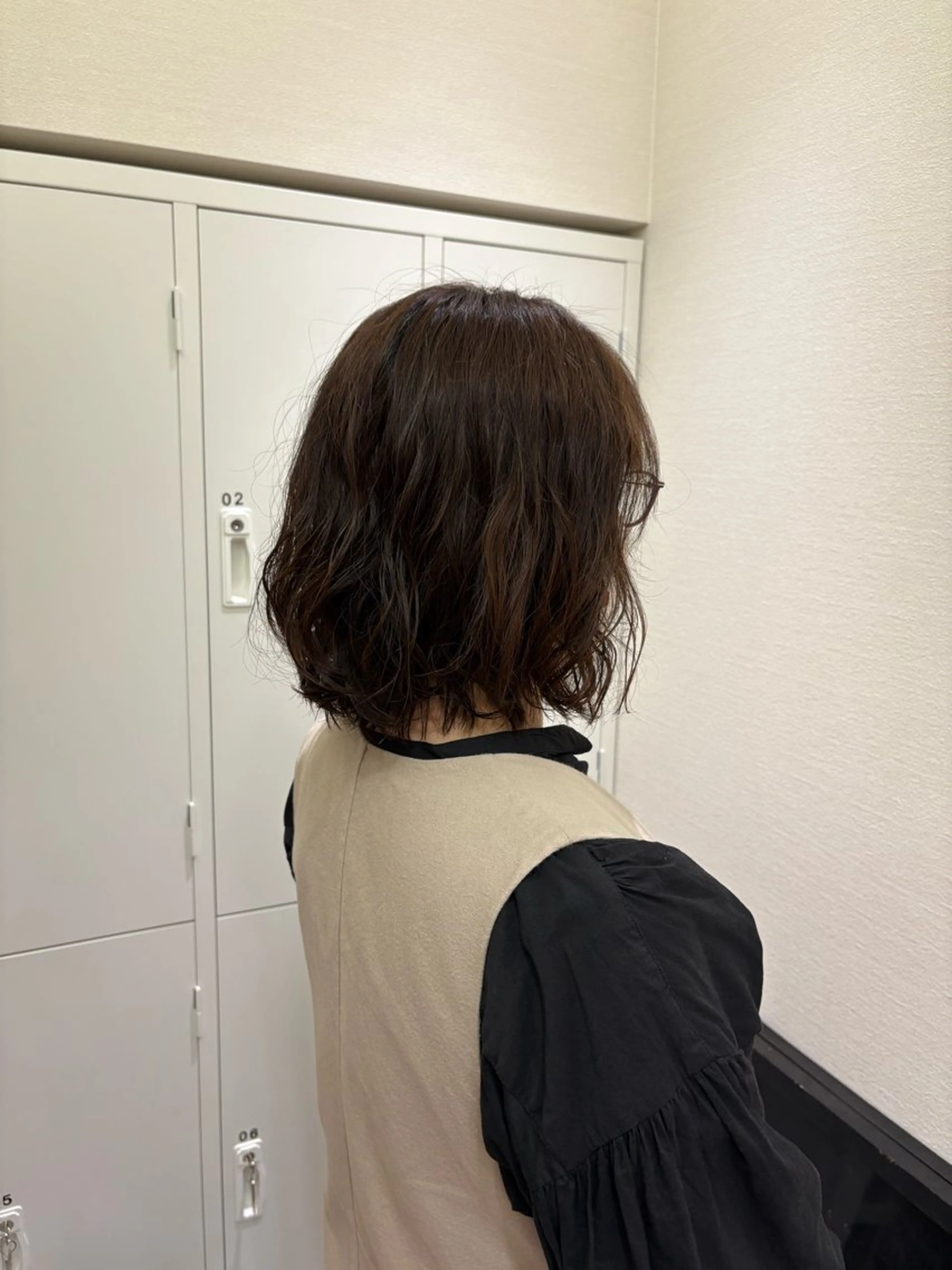 ミディアム mahae 林のヘアスタイル