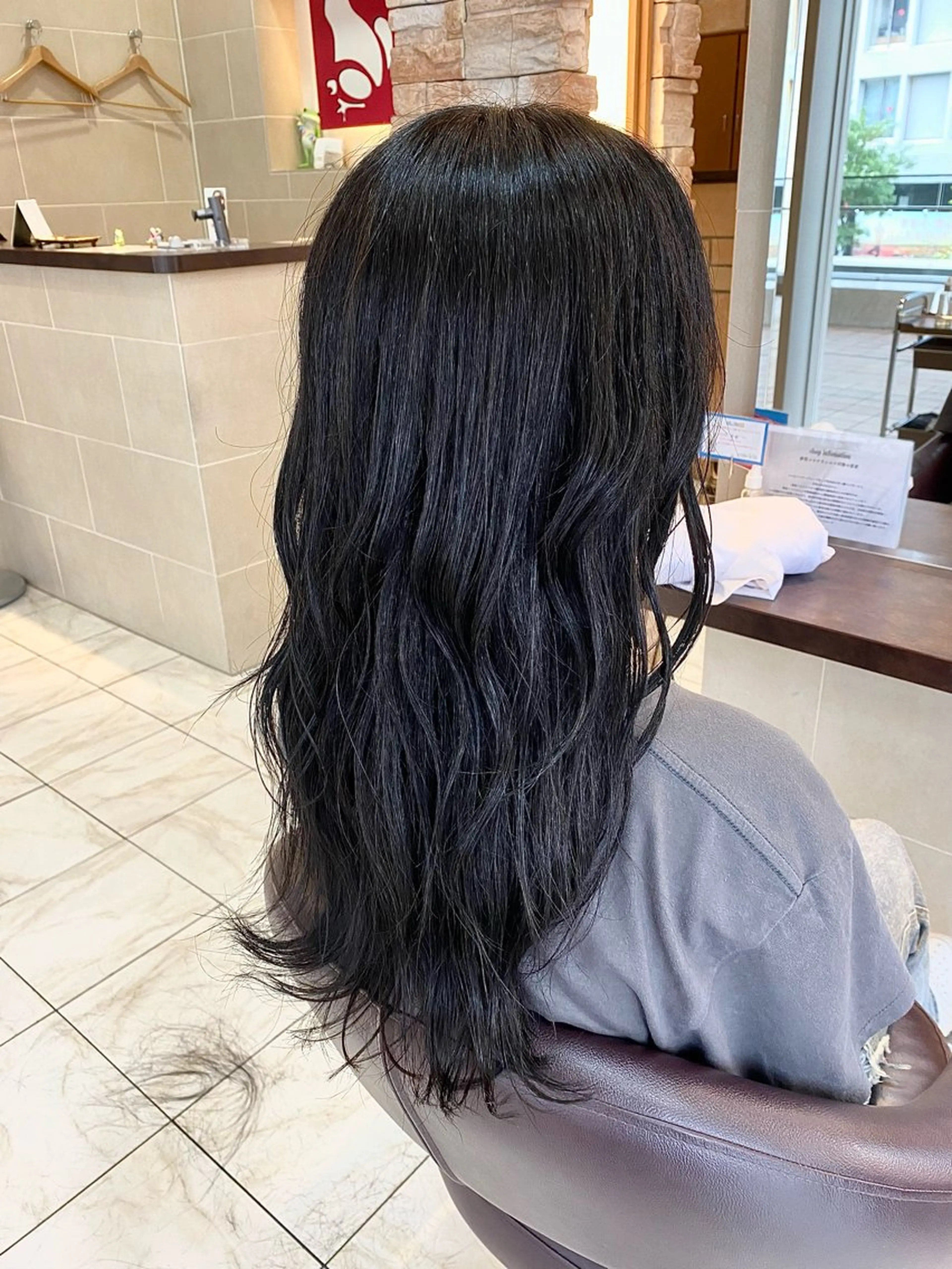 ロング レイヤーカット ⭐️透明感カラー/ パーマ⭐️宮野翔のヘアスタイル