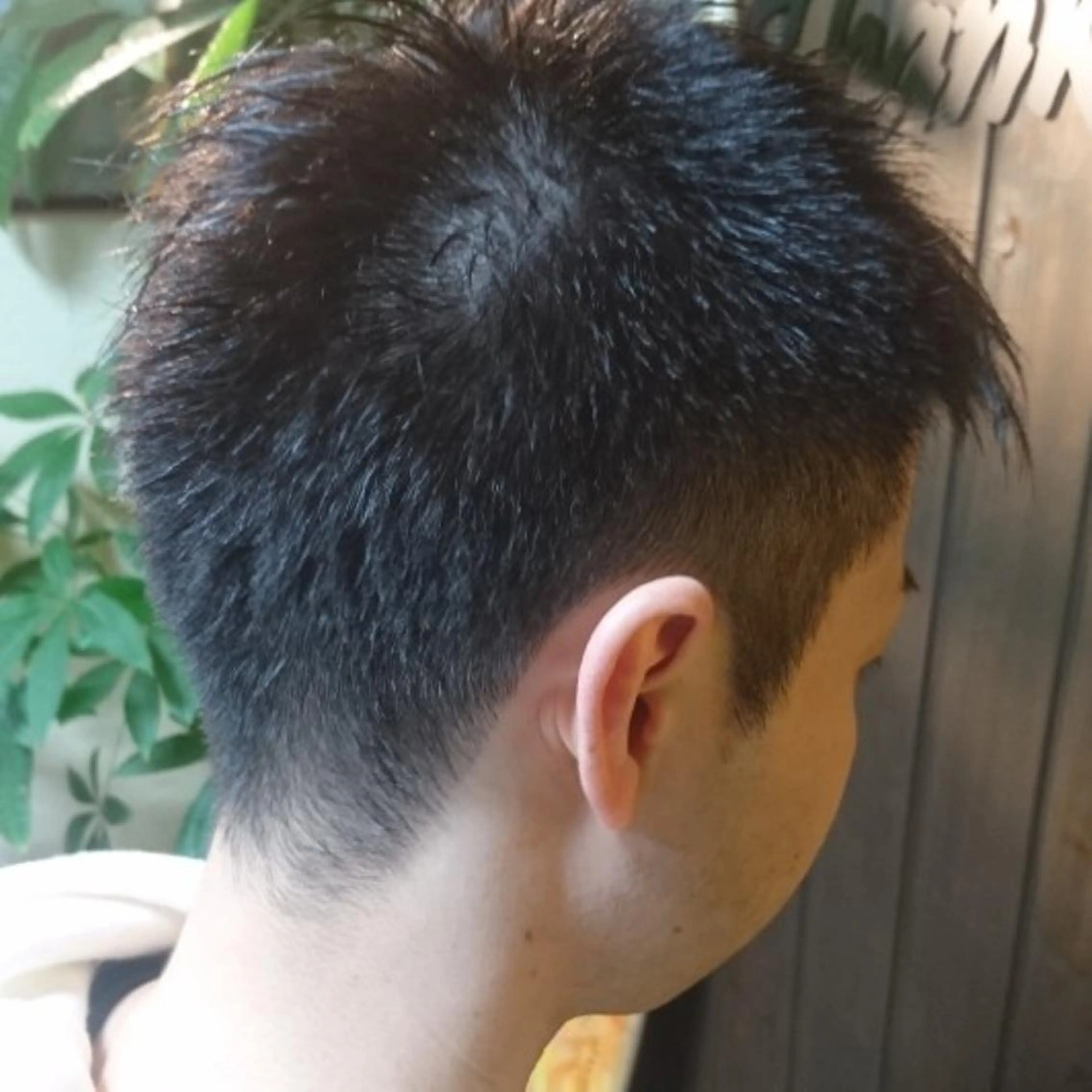 ショート ショートヘア 岡林 選のヘアスタイル