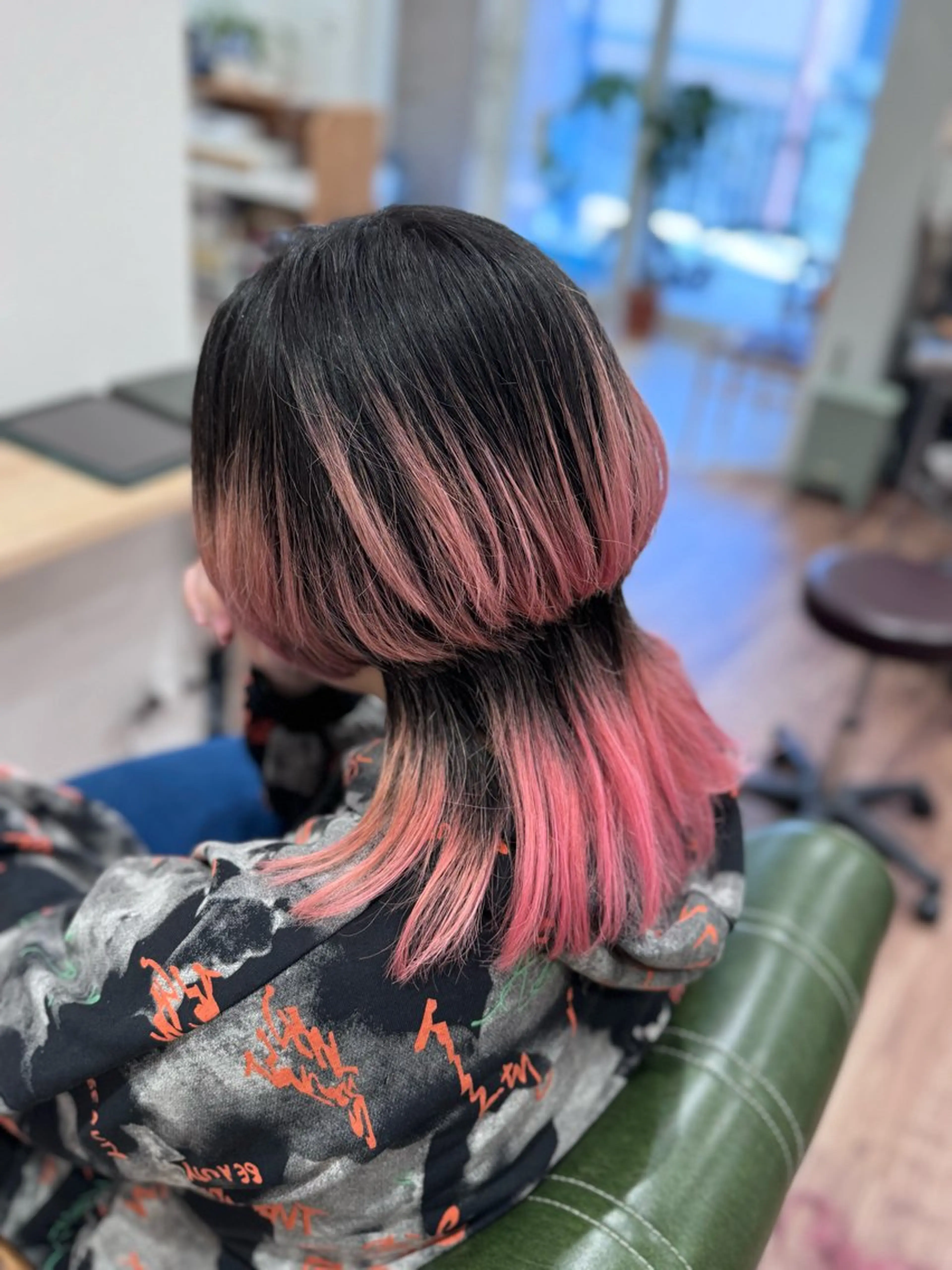 セミロング Oli-Oli 大田のヘアスタイル