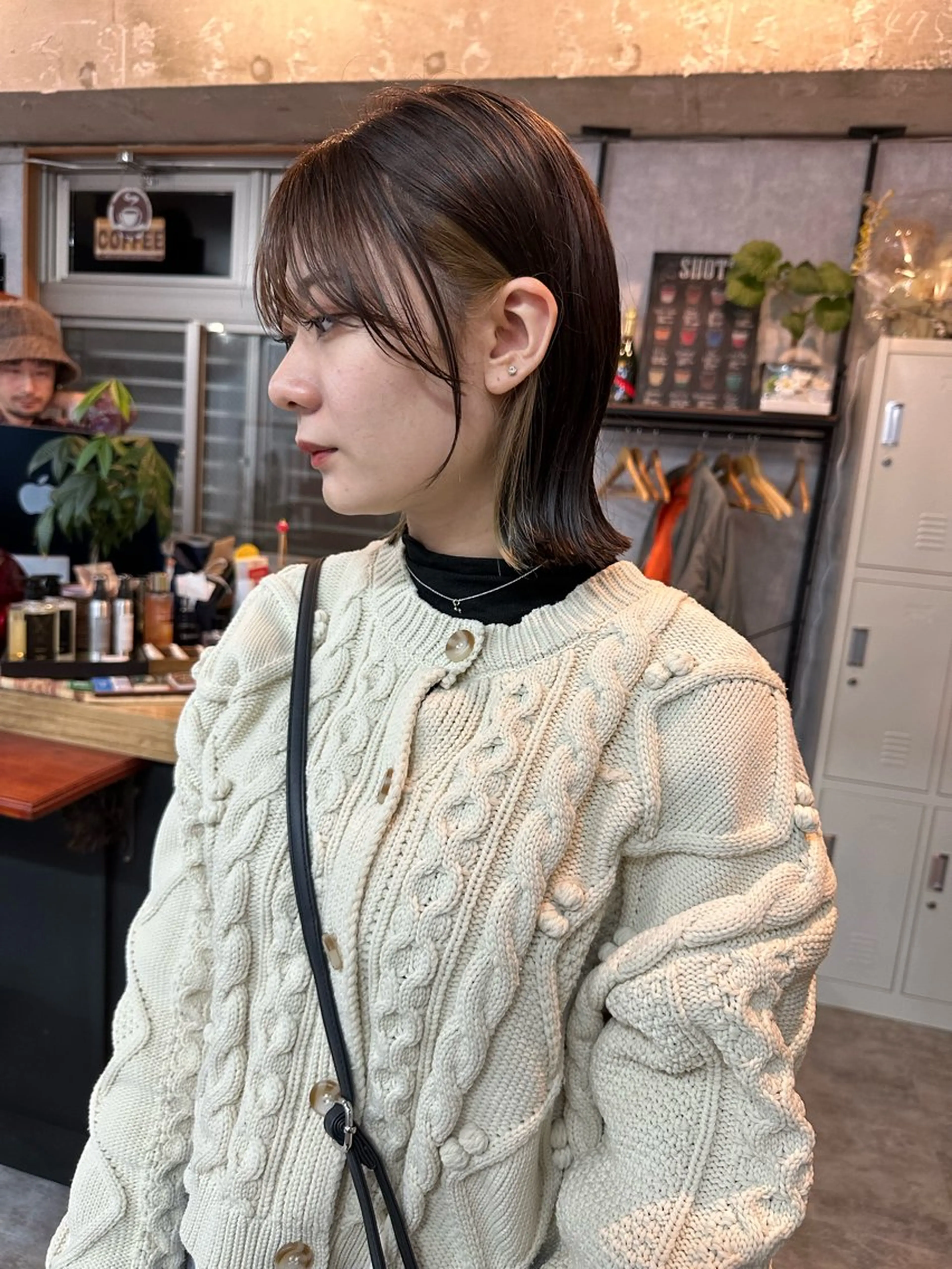 ショート 切りっぱなしボブ ショートボブ ハンサムショート 丸みショート ボブ モテ髪/ボブ/ショー ト/アダチフウトのヘアスタイル