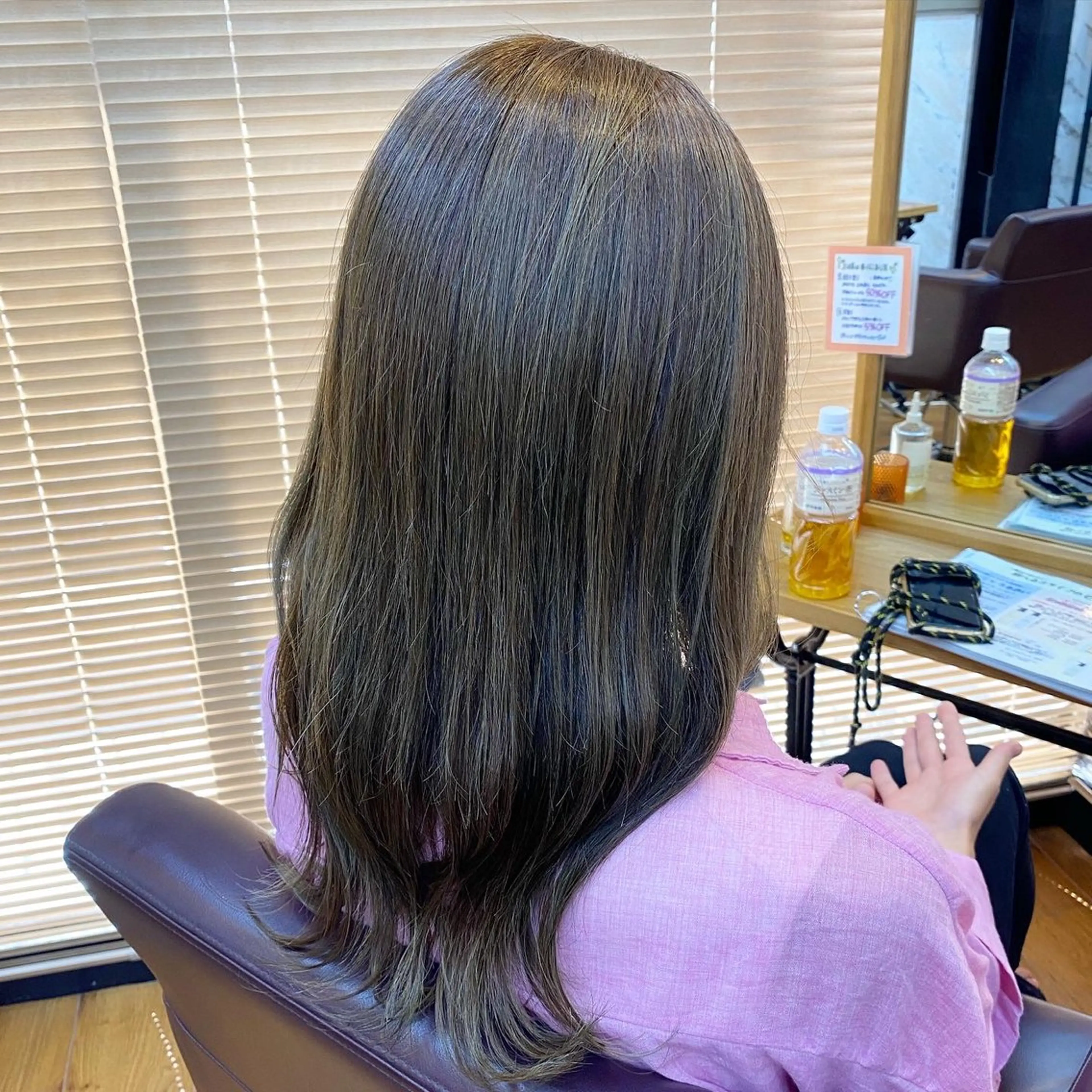 セミロング カラー ベージュカラー ブリーチ 透明感カラー ダブルカラー ハイライトカラー カット ヘアカラー 透明感カラー/韓国 ヘア🩶yuri🩵のヘアスタイル