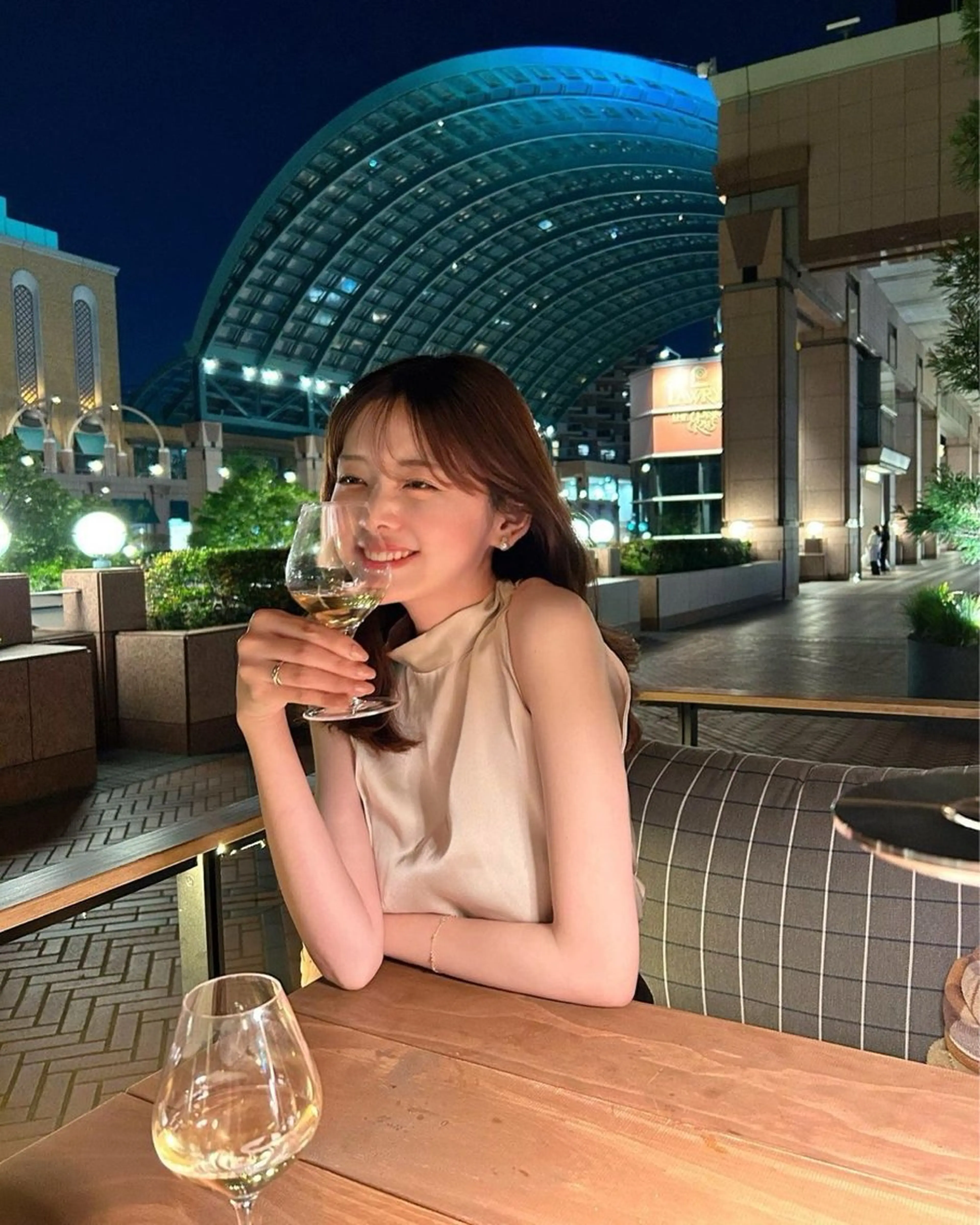 セミロング カラー カット ヘアカラー トリートメント 莉乃/縮毛矯正/髪質 改善/艶カラーのヘアスタイル