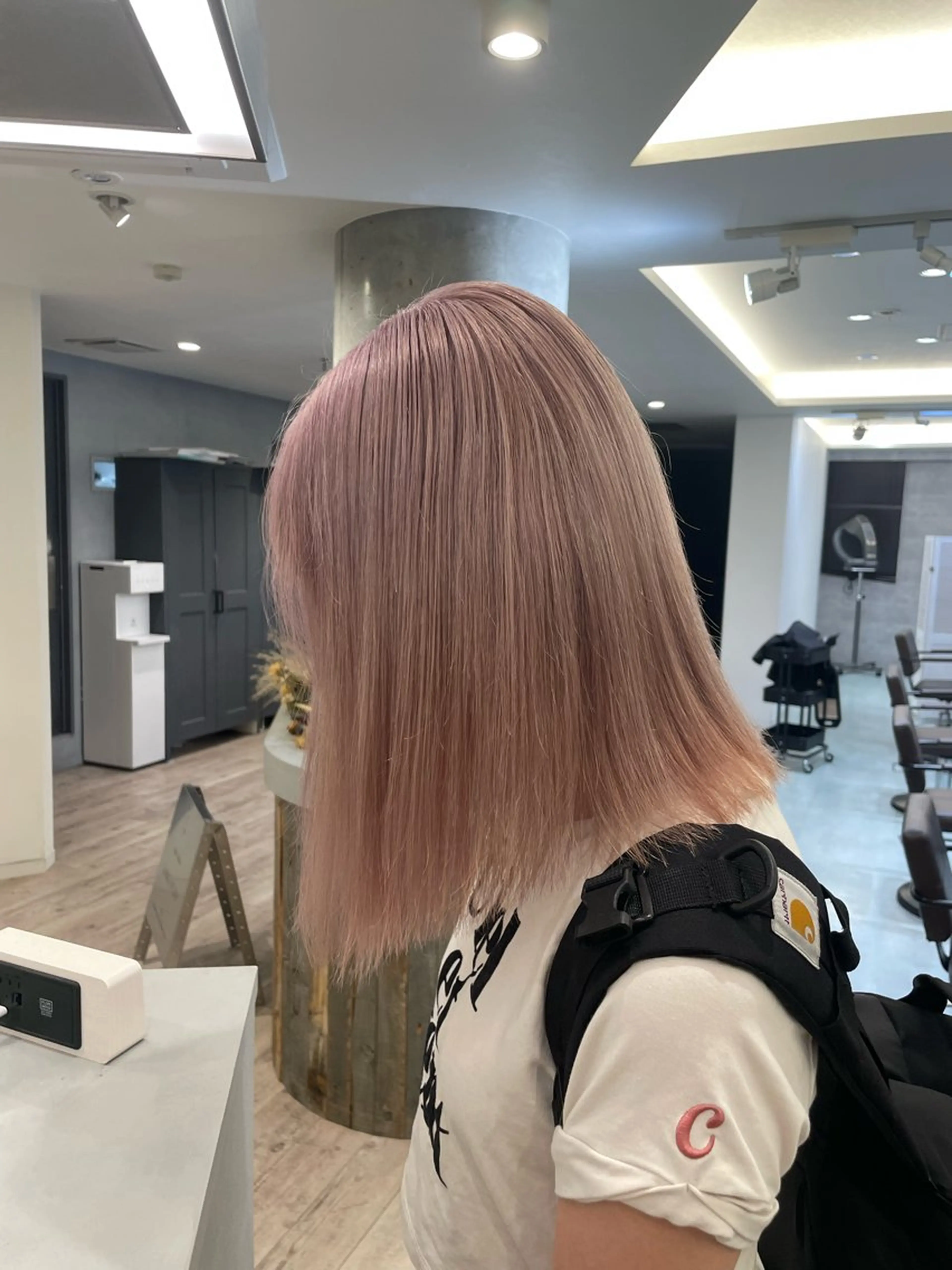 ミディアム ♡似合わせハイトーン ♡maiのヘアスタイル