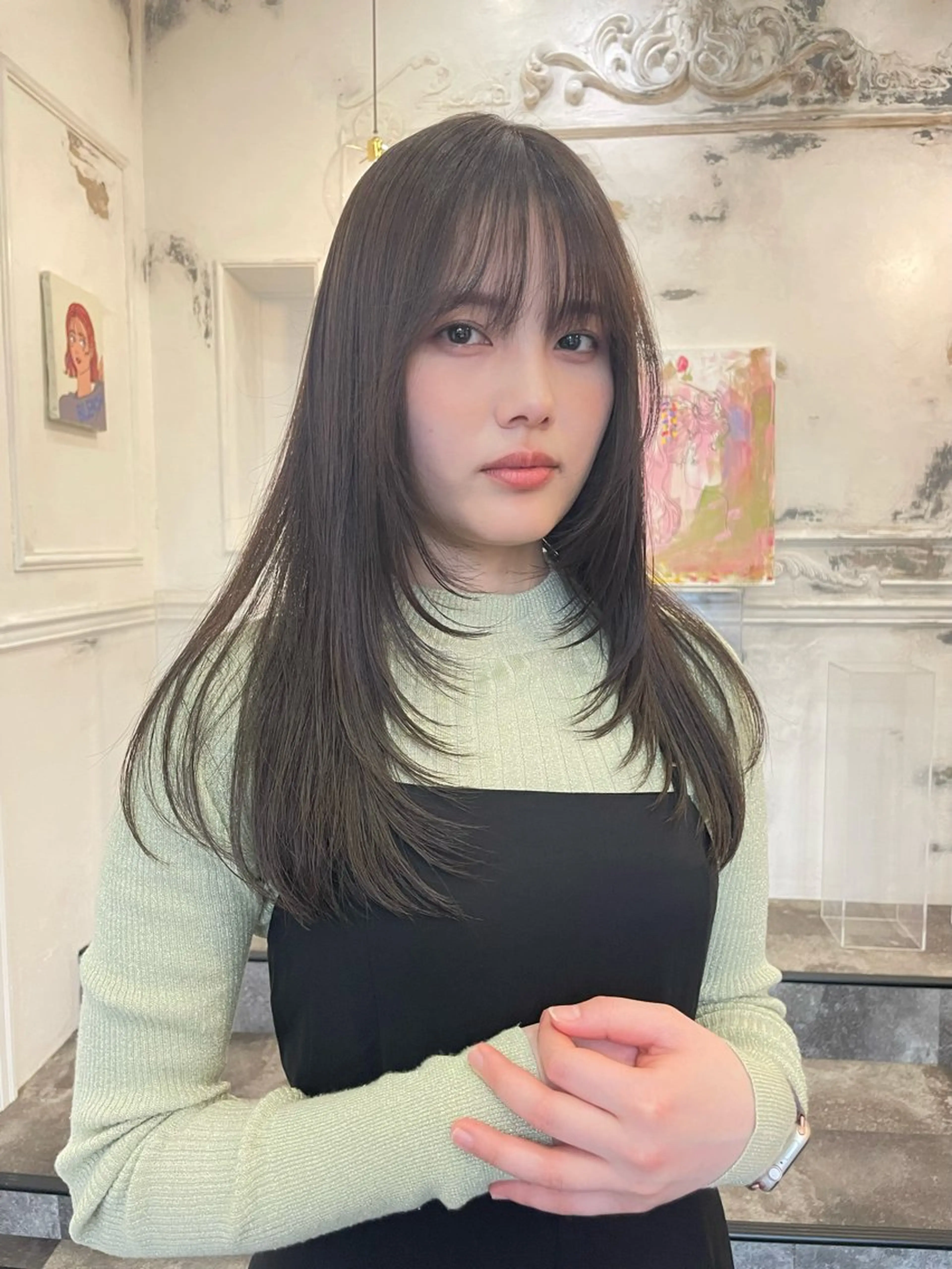 【赤みゼロ透明感カラー＋小顔カット】の写真