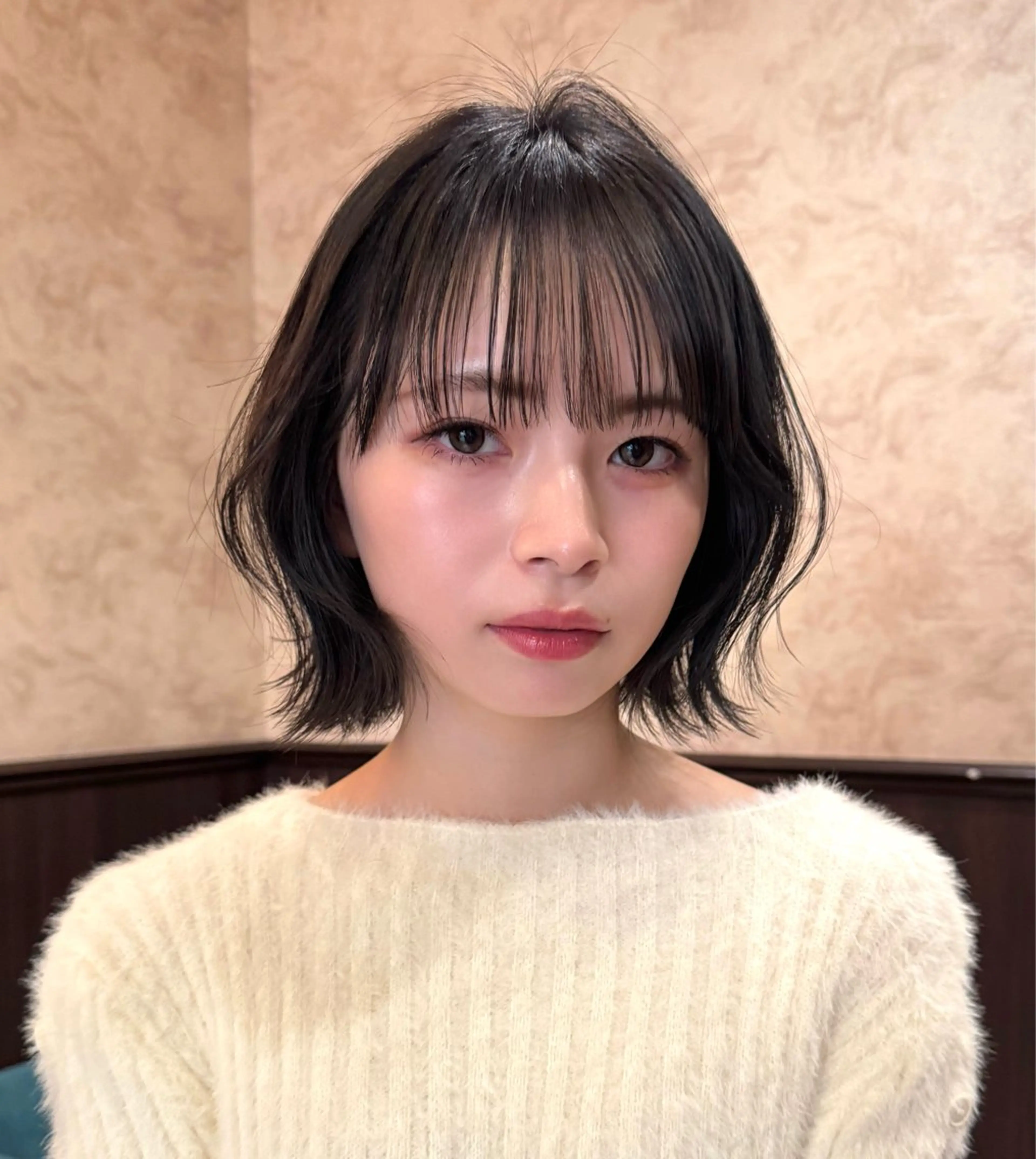 ショート カット ヘアカラー トリートメント ボブ/透明感カラー /艶髪/しなる🌷のヘアスタイル