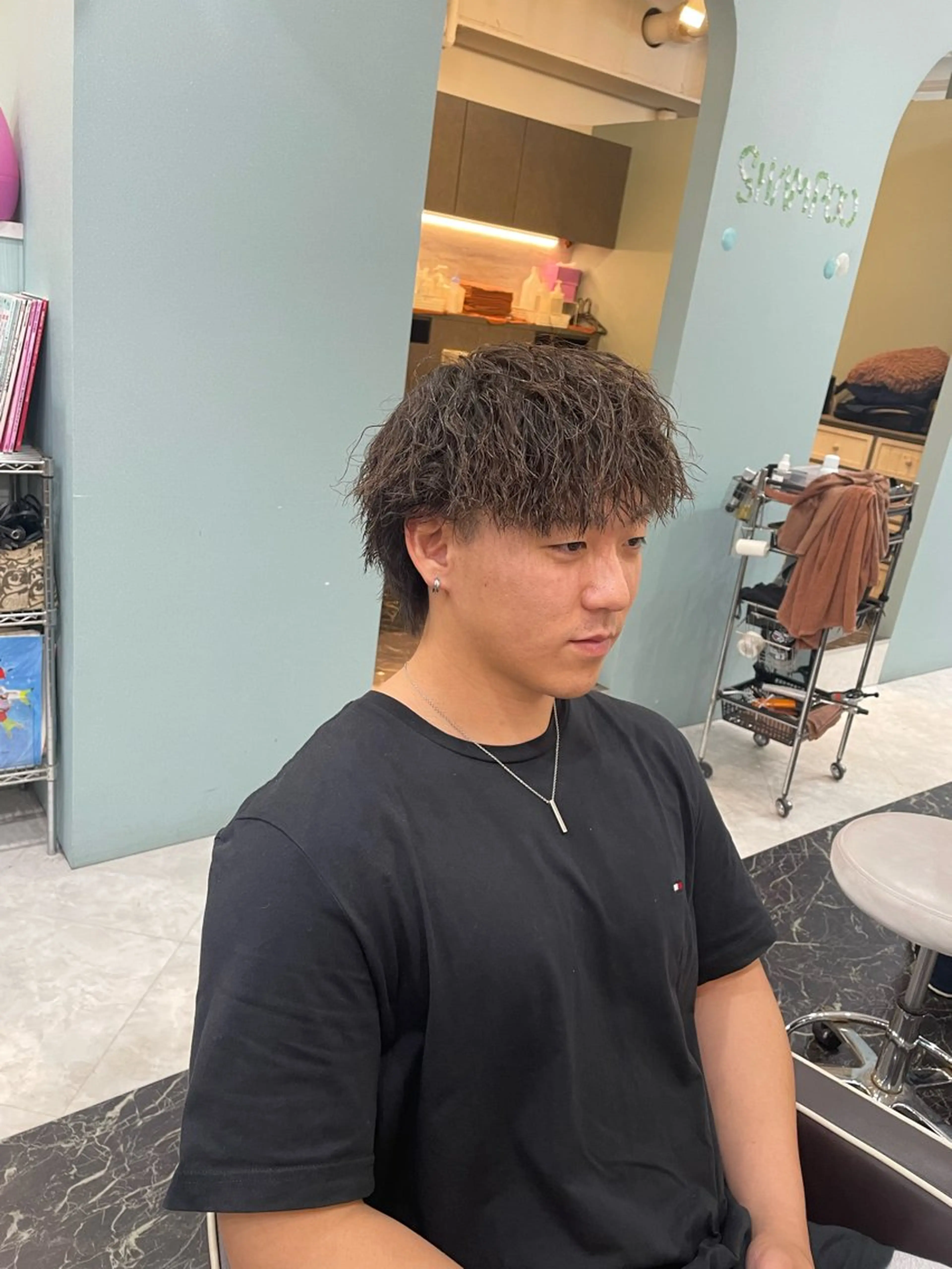 メンズ カット パーマ 亀川蓮 Agu hairのヘアスタイル