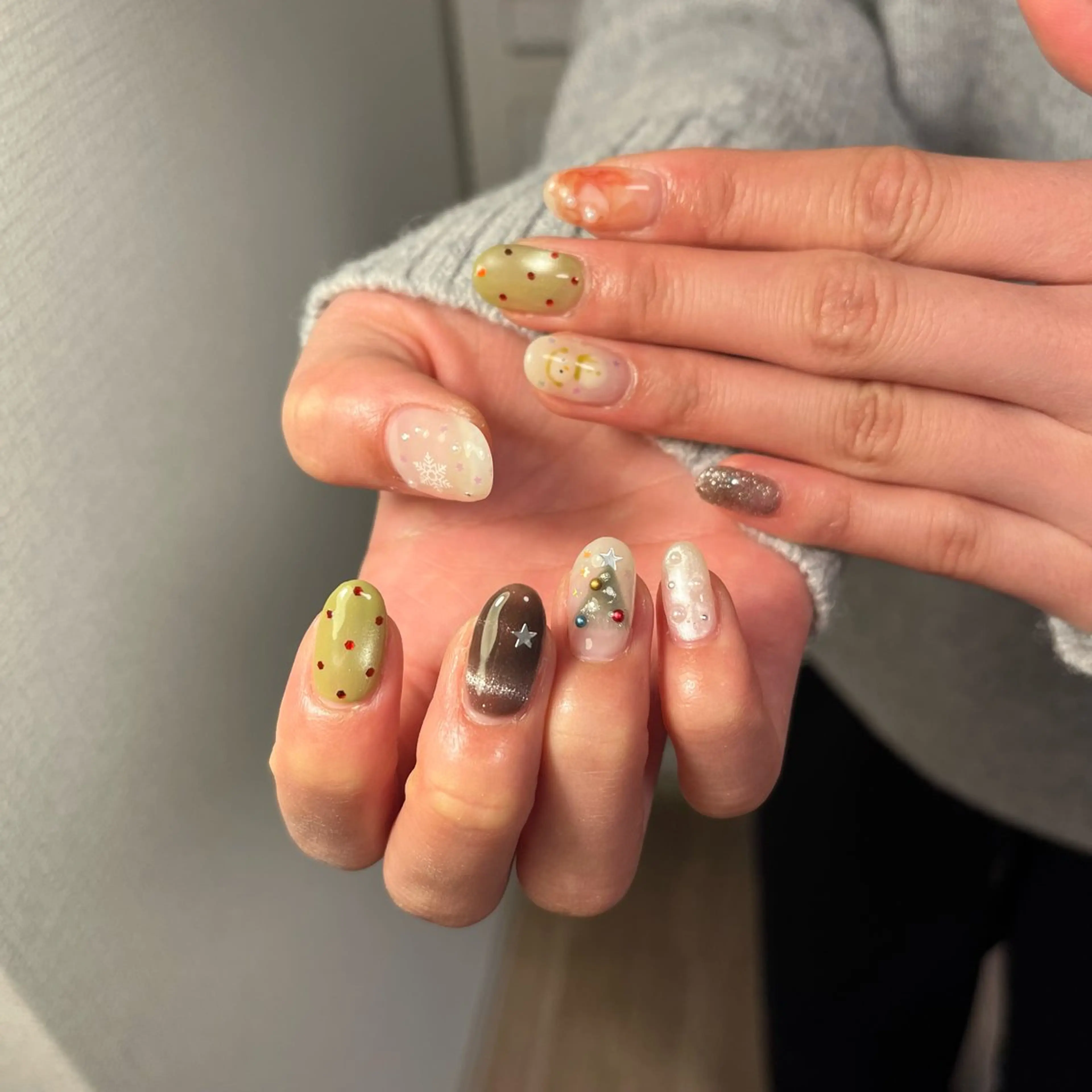 ネイル ハンドネイル フットネイル neroria nailのネイルデザイン