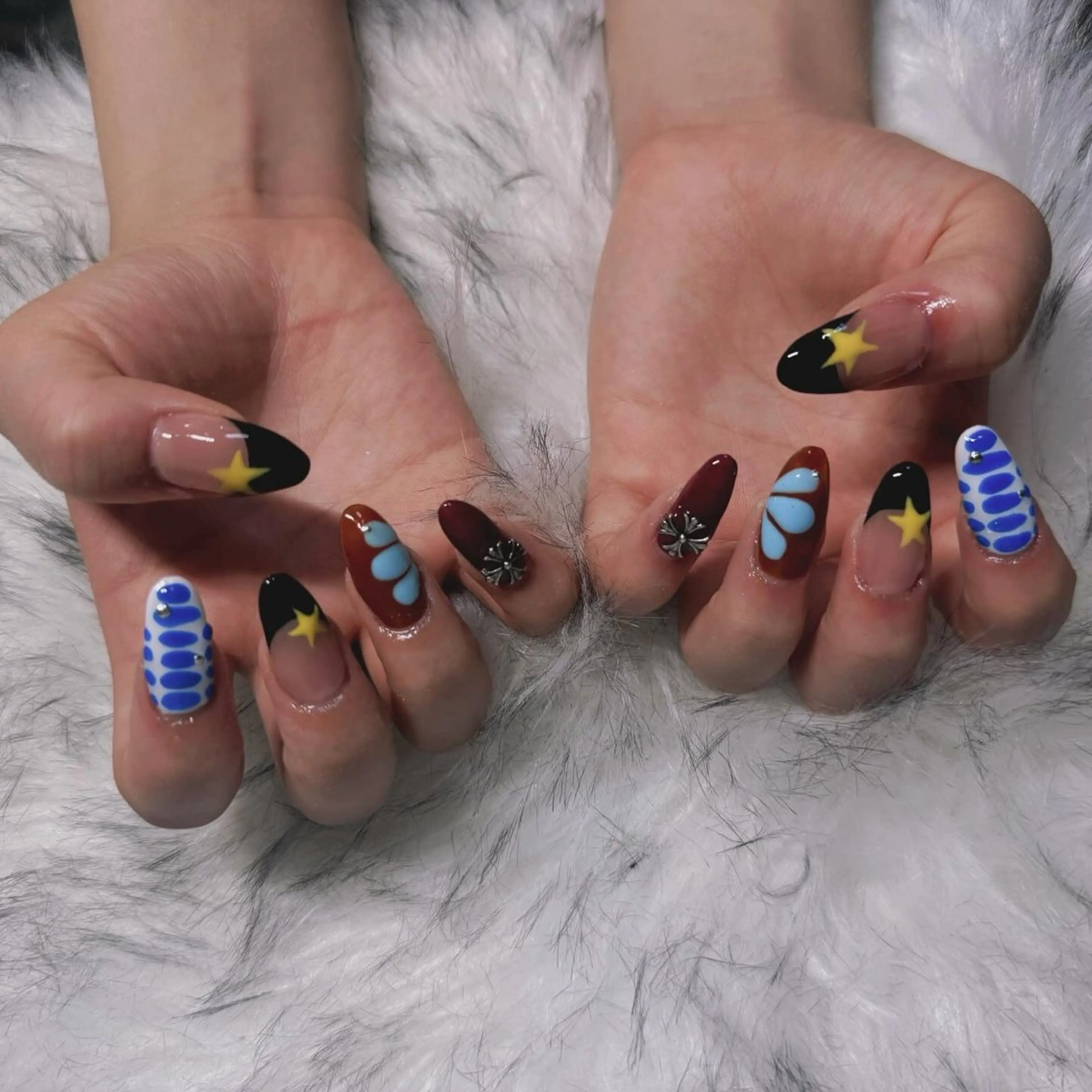 ロング ハンドネイル mao .のネイルデザイン