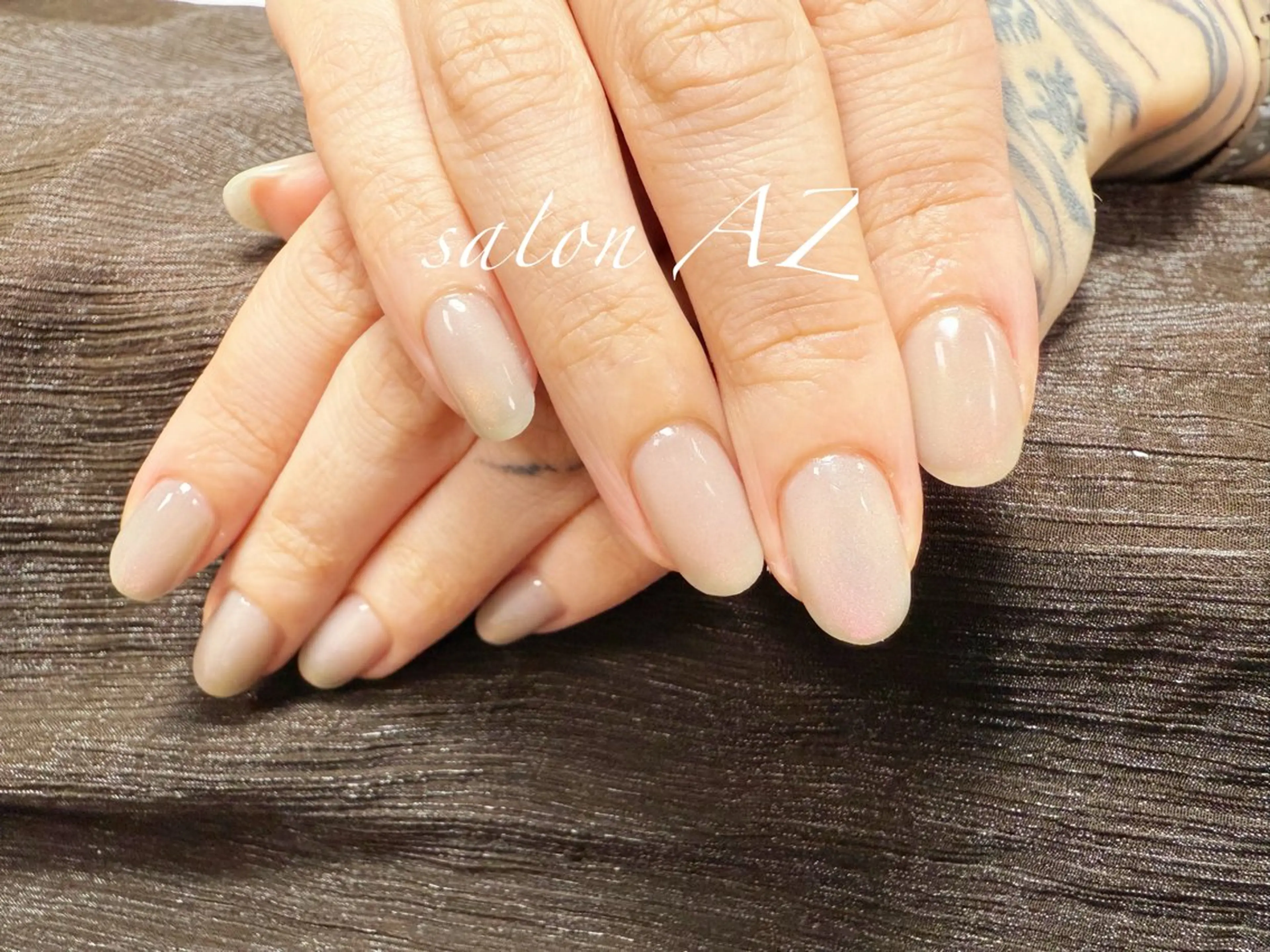 ネイル 長さ出し フットネイル フレンチネイル ジェルネイル マグネットネイル salon AZ NANAのネイルデザイン