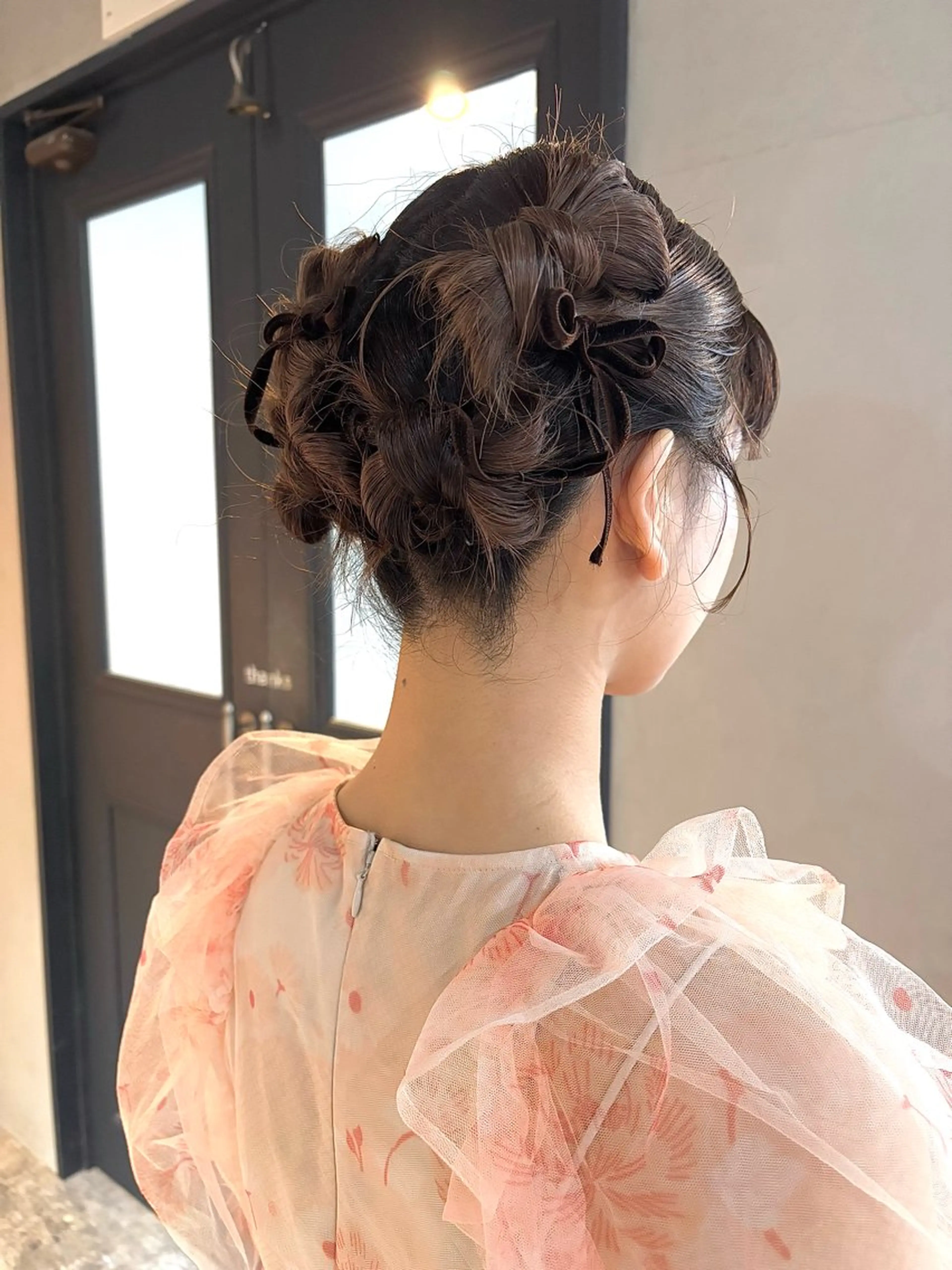 ミディアム カラー ヘアアレンジ ヘアセット ツキノキ ミナのヘアスタイル