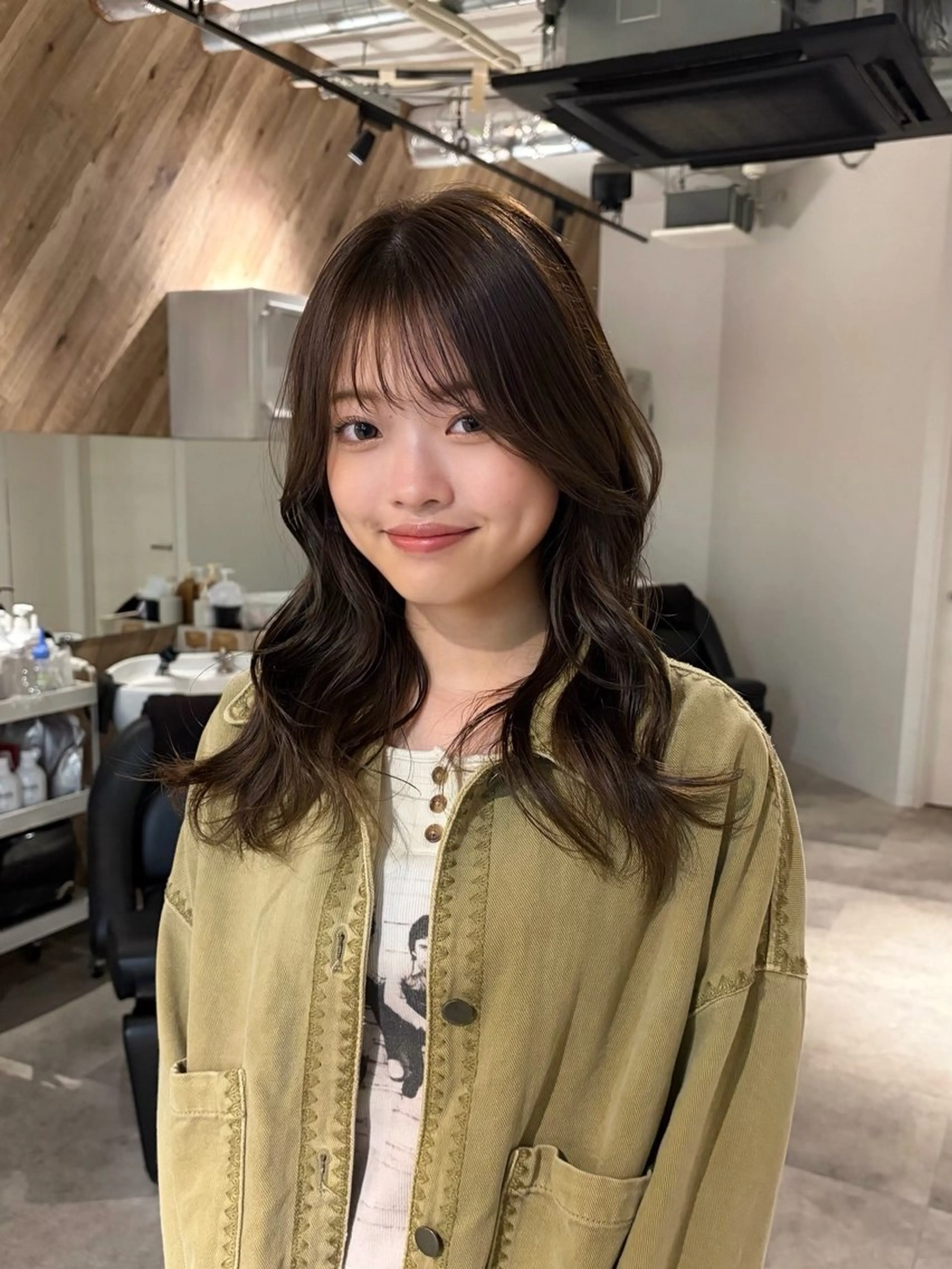 セミロング ryo yaのヘアスタイル