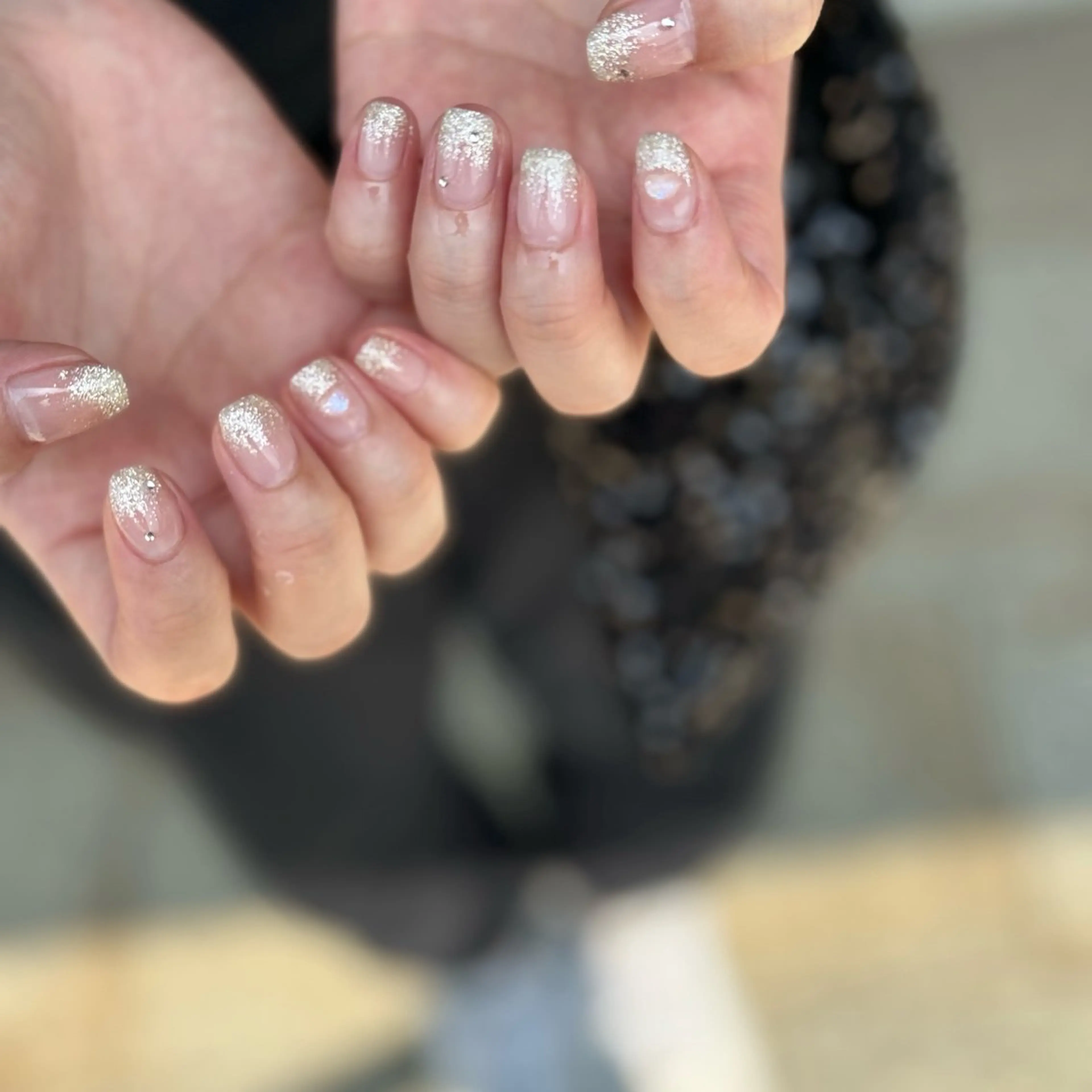 ネイル オーロラネイル フラッシュネイル フットネイル フレンチネイル 氷ネイル・うるうるネイル VENa eye＆ nail salonのネイルデザイン