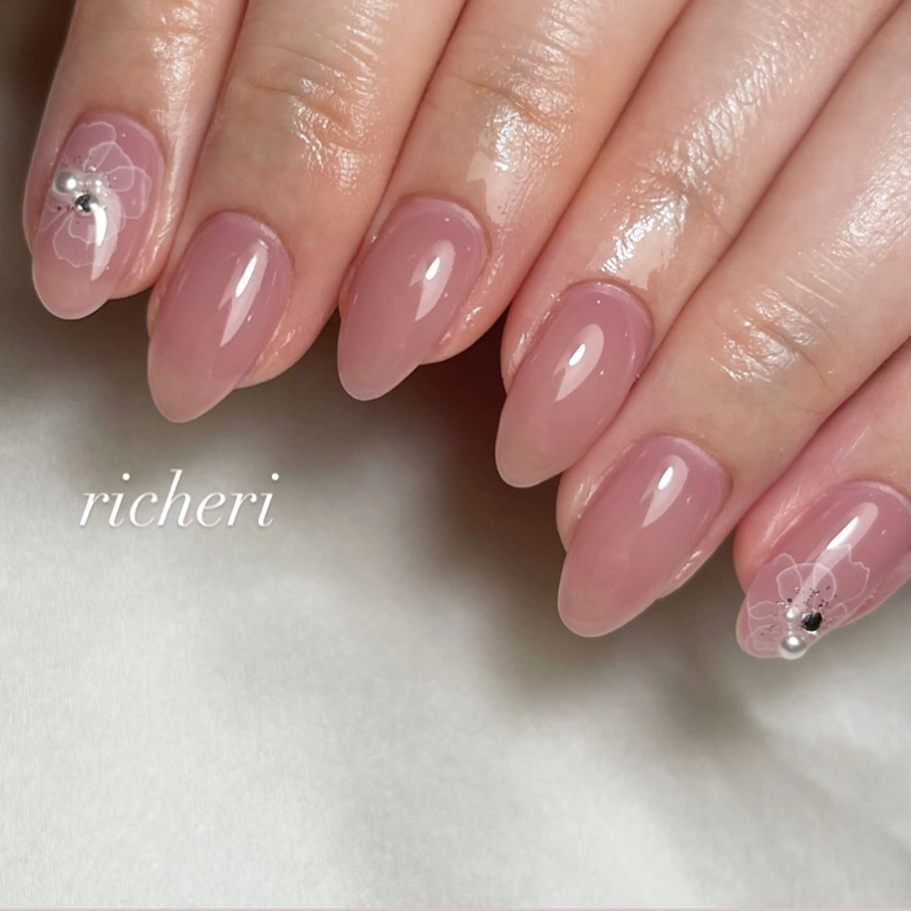 ネイル ハンドネイル richeri beautyのエステ・リラクイメージ