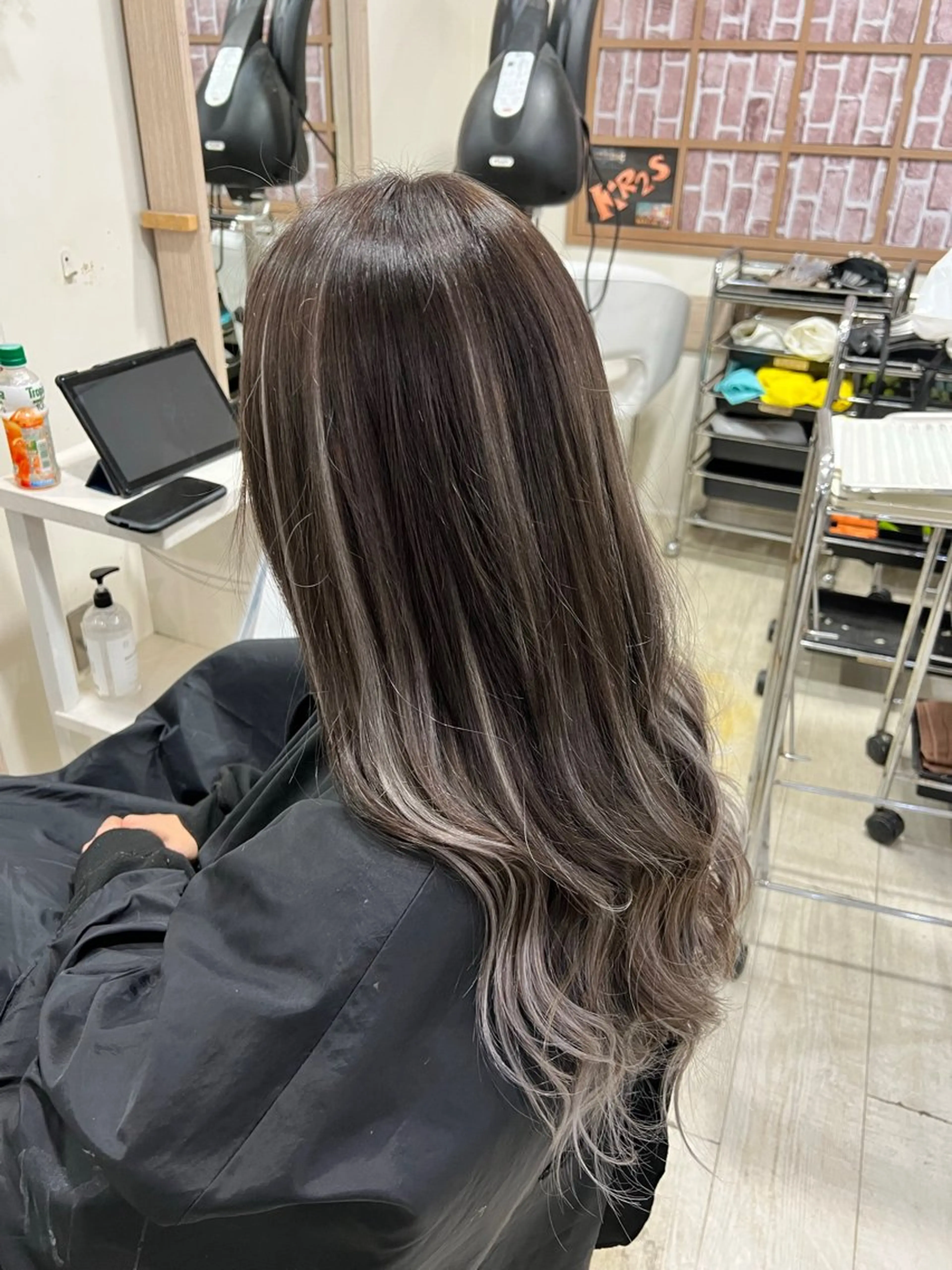 エクステ hairs 897のヘアスタイル