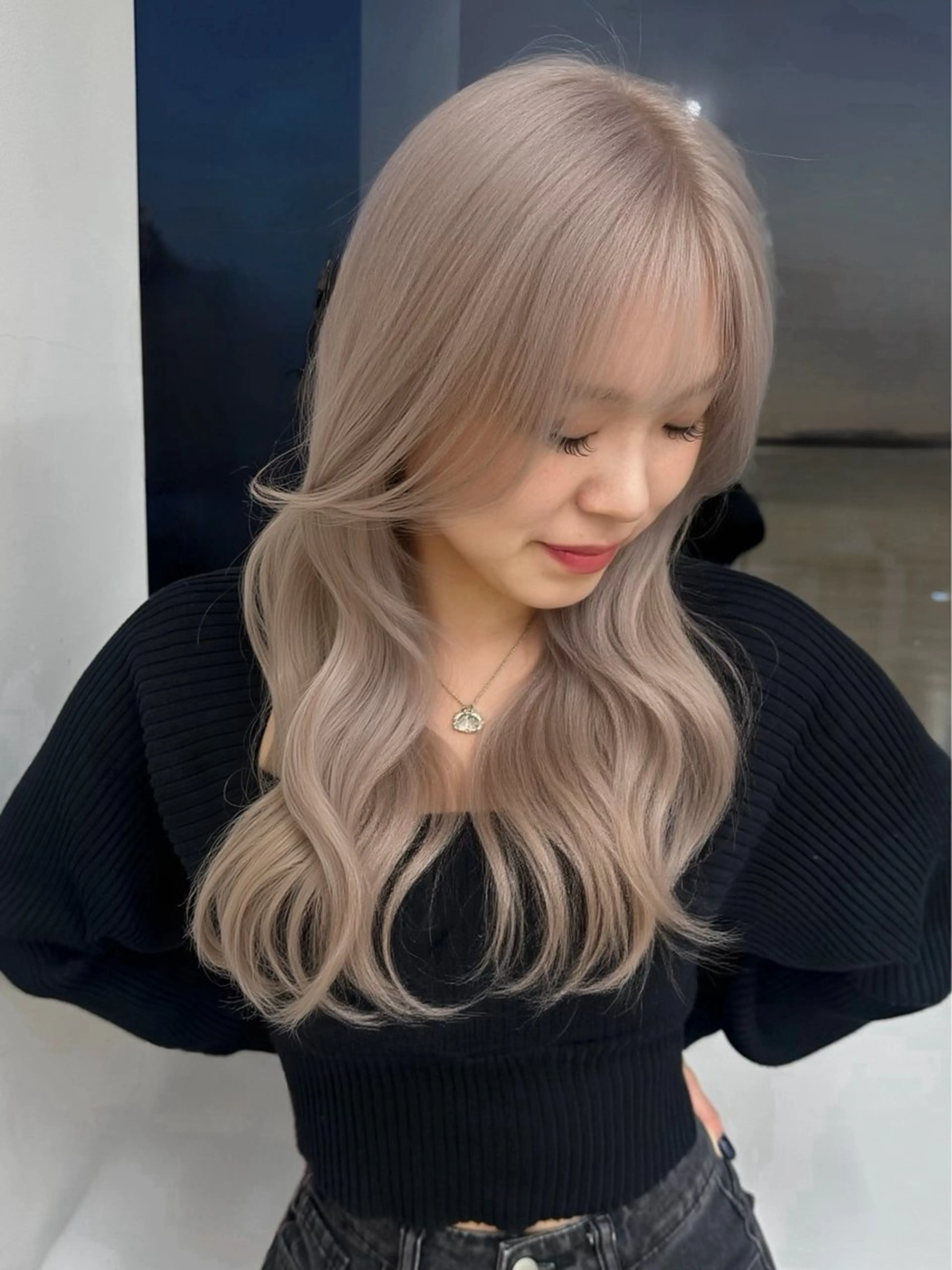 ロング ヘアカラー トリートメント ハイトーン/ベージュ 🤍reinaのヘアスタイル