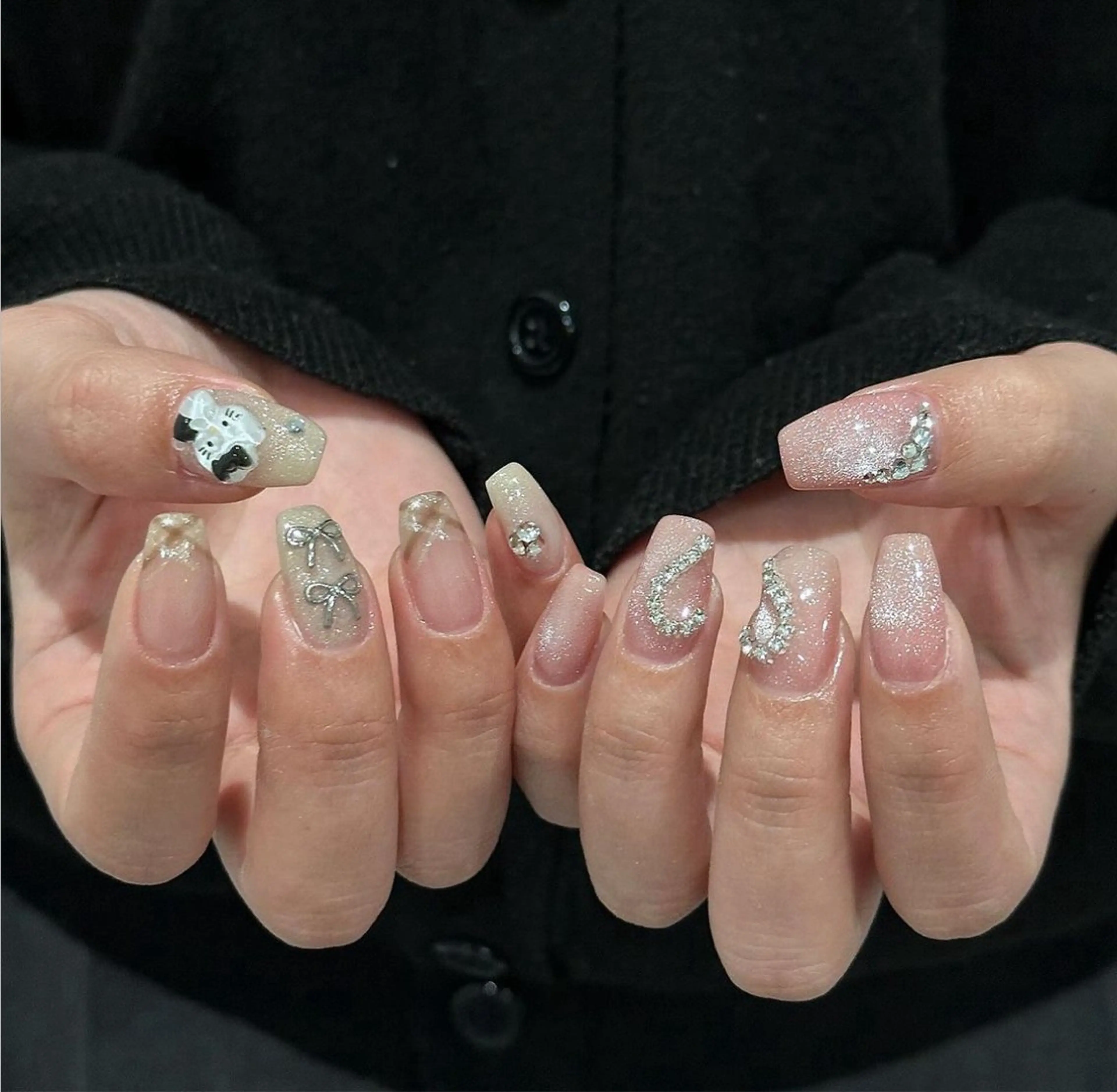 ネイル 韓国ネイル 持ち込み nail salon TORON《於呂店》所属・nailsalon  TORONのネイルデザイン