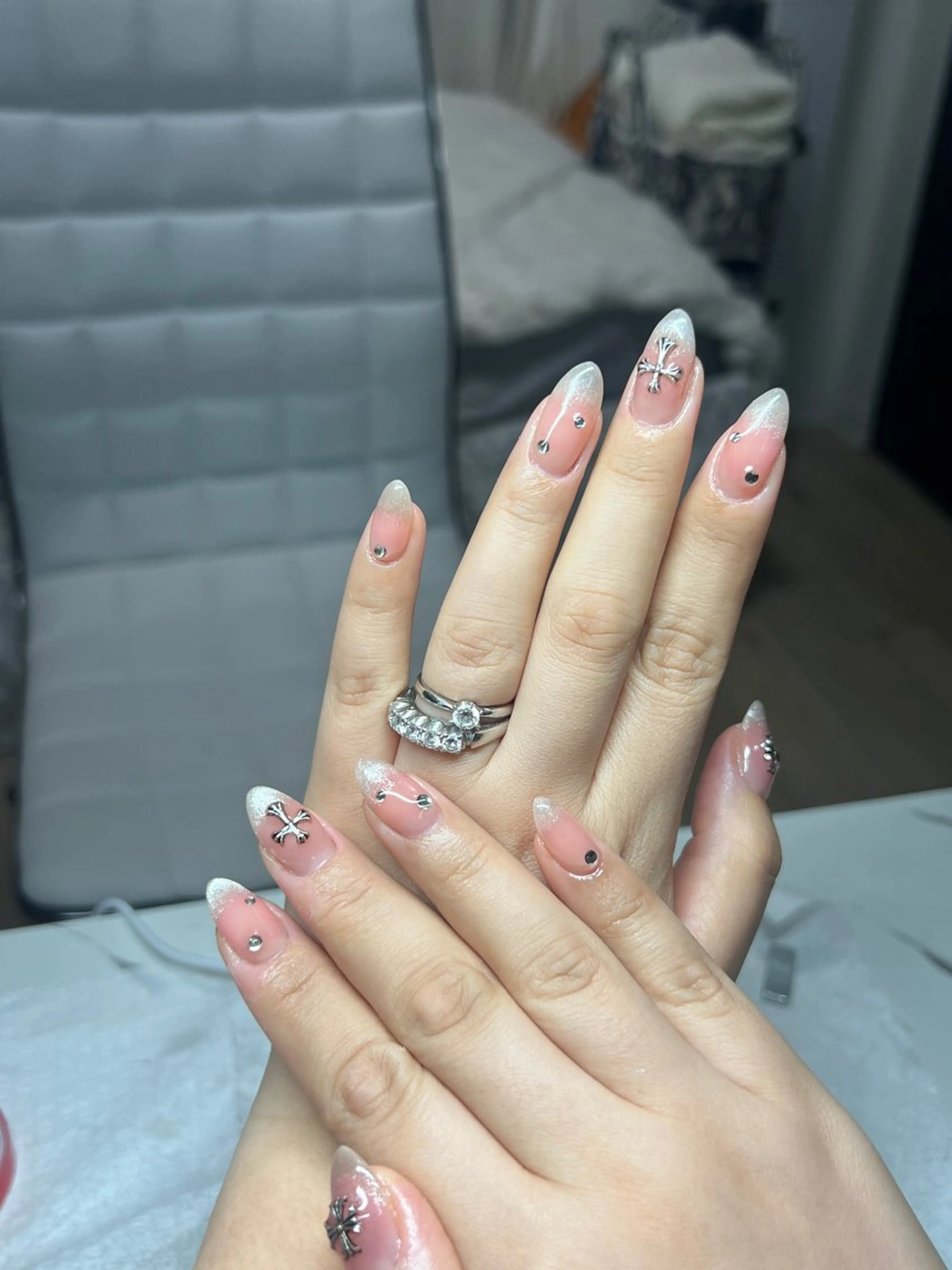 ネイル ワンホンネイル Rin Nails Osakaのネイルデザイン
