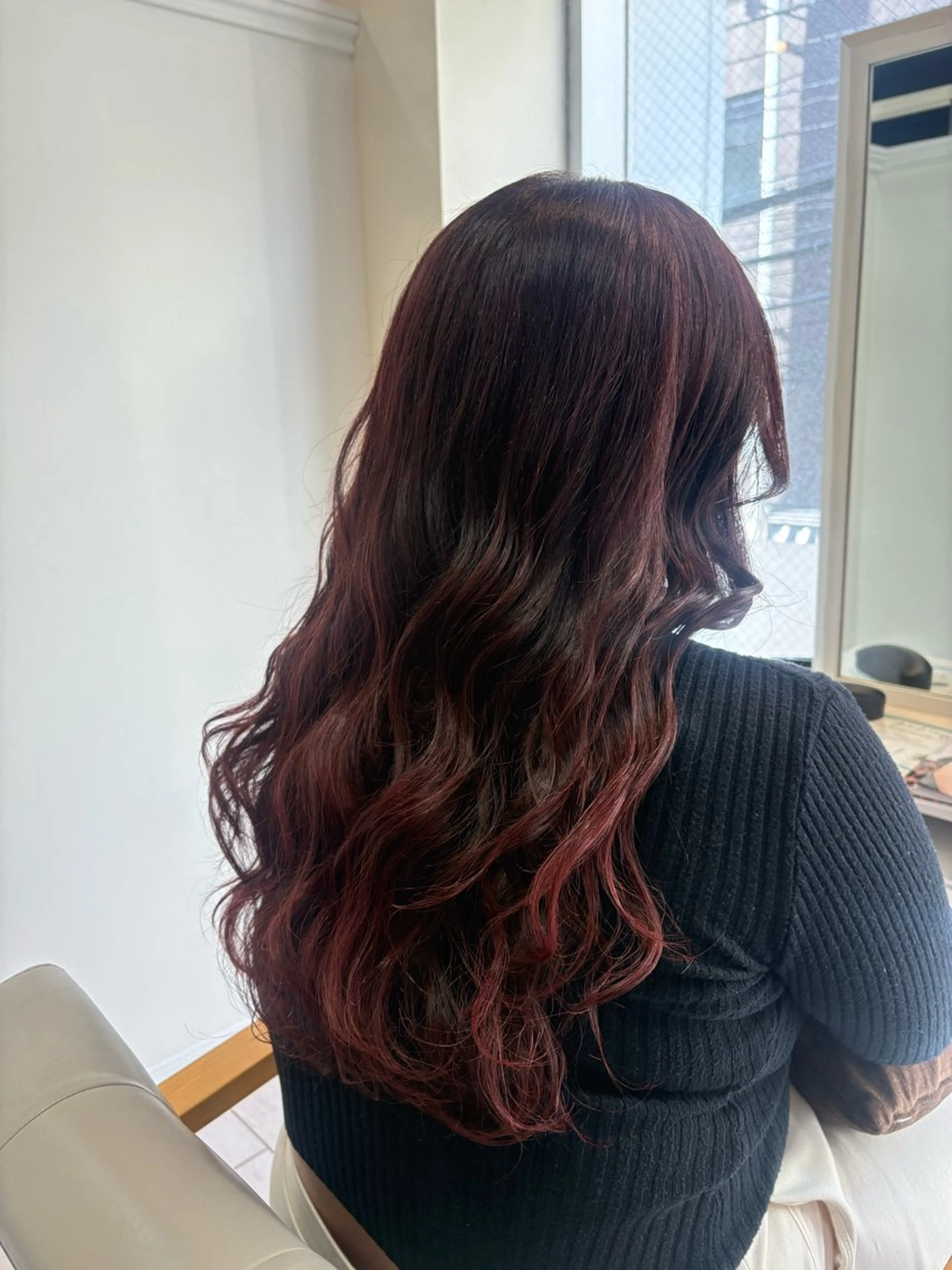 ロング カラー アベ ミスズのヘアスタイル