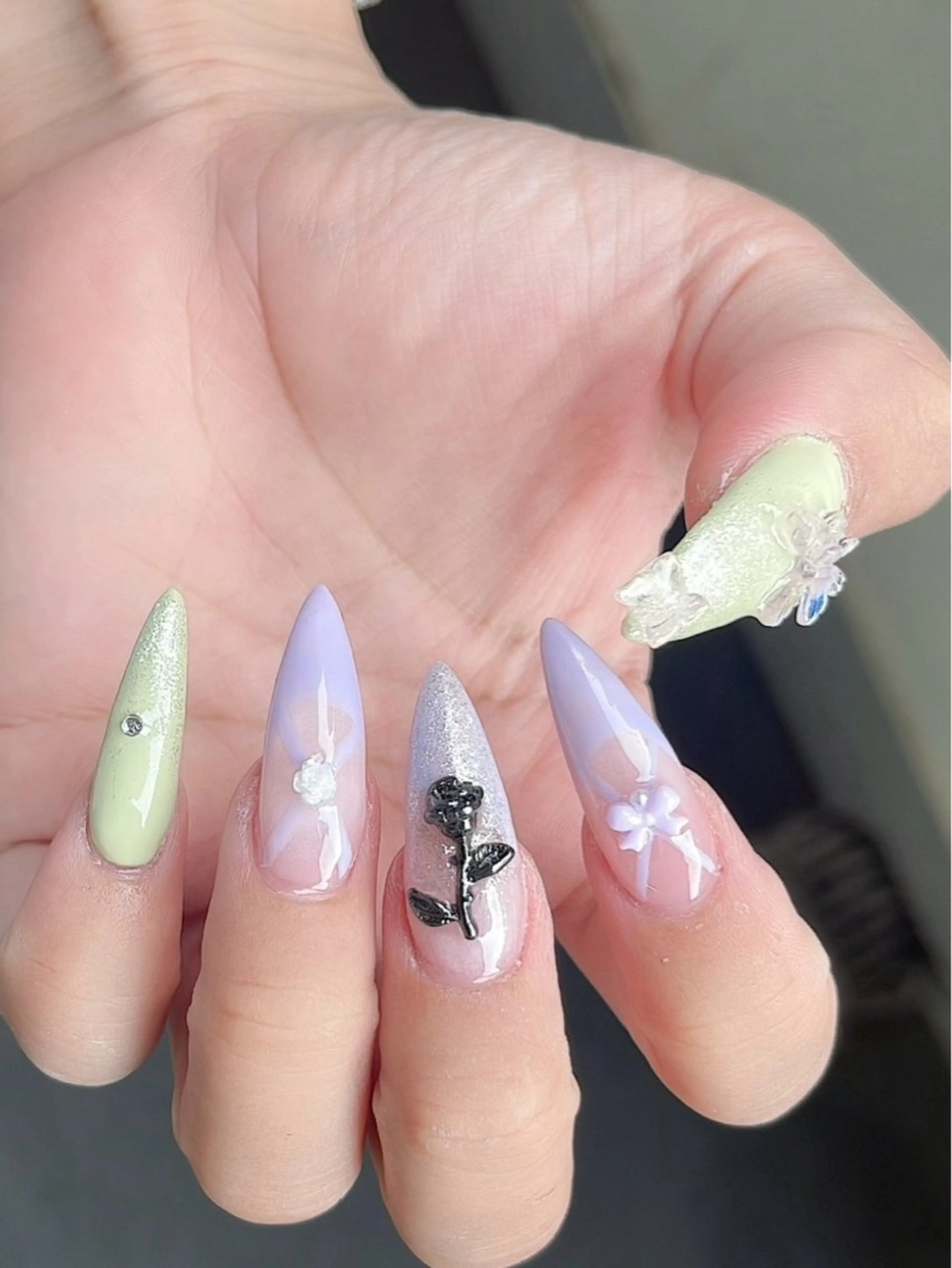 ネイル NAILS BAR SHINJUKUのネイルデザイン