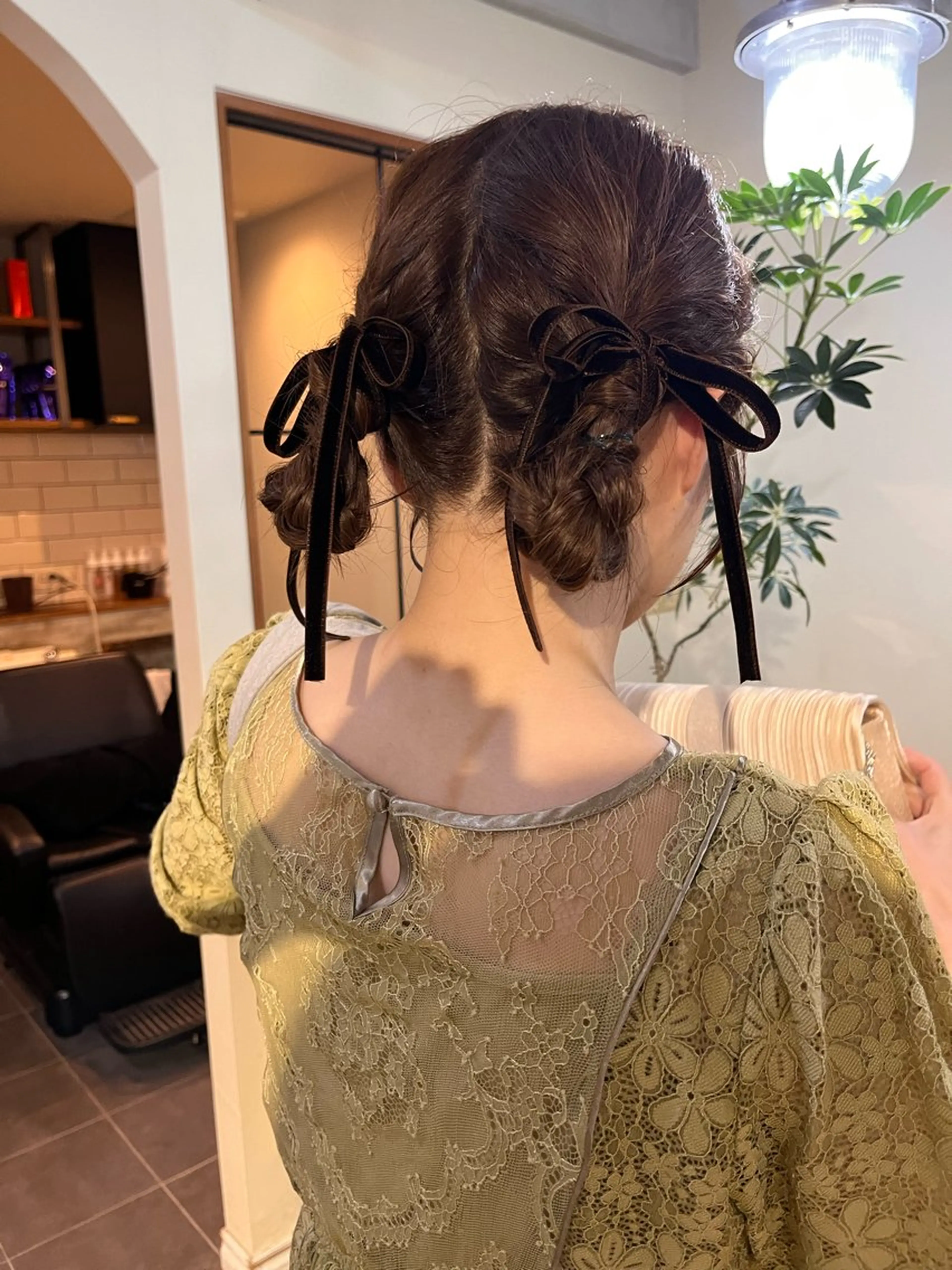 ミディアム お団子ヘア ヘアセット 薬院:今泉/上川美幸 ボブ/顔周りレイヤーのヘアスタイル