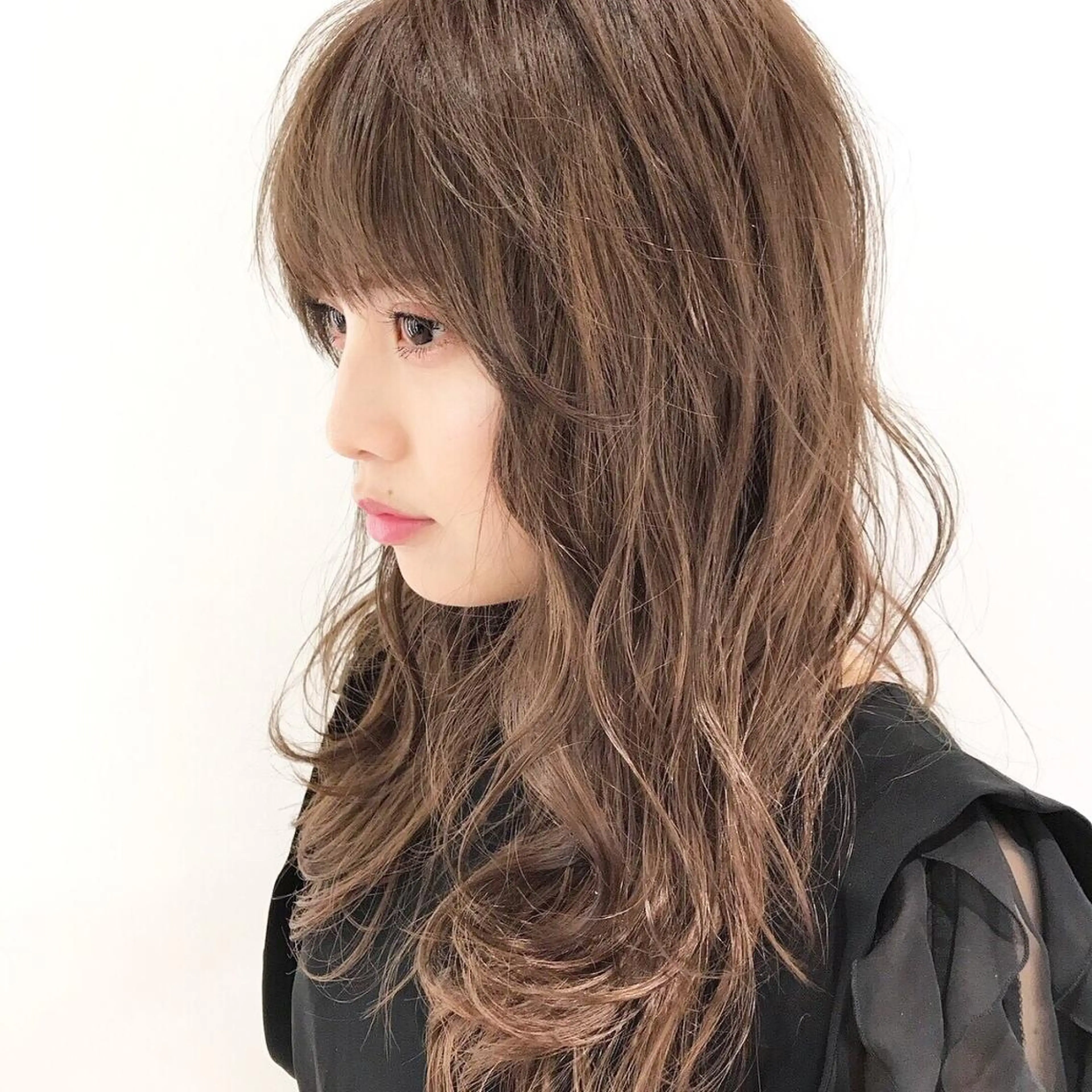 ロング カラー デザインカラー 韓×中くびれヘア💋 髪質改善宇塚元哉💓のヘアスタイル