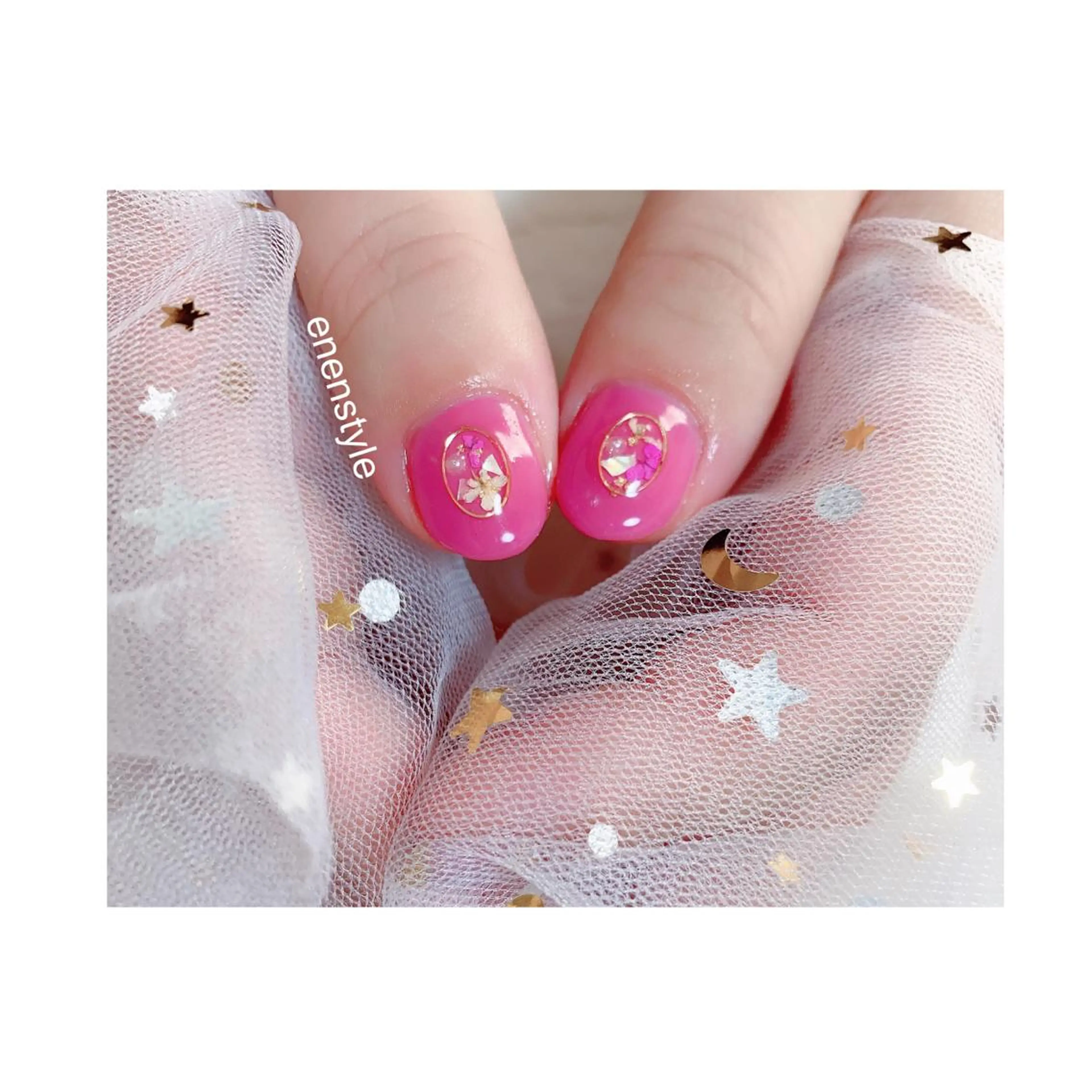 ショート ネイル ジェルネイル ニュアンスネイル オフィスネイル ワンカラーネイル パラジェル ハンドネイル 👑enen style👑のネイルデザイン