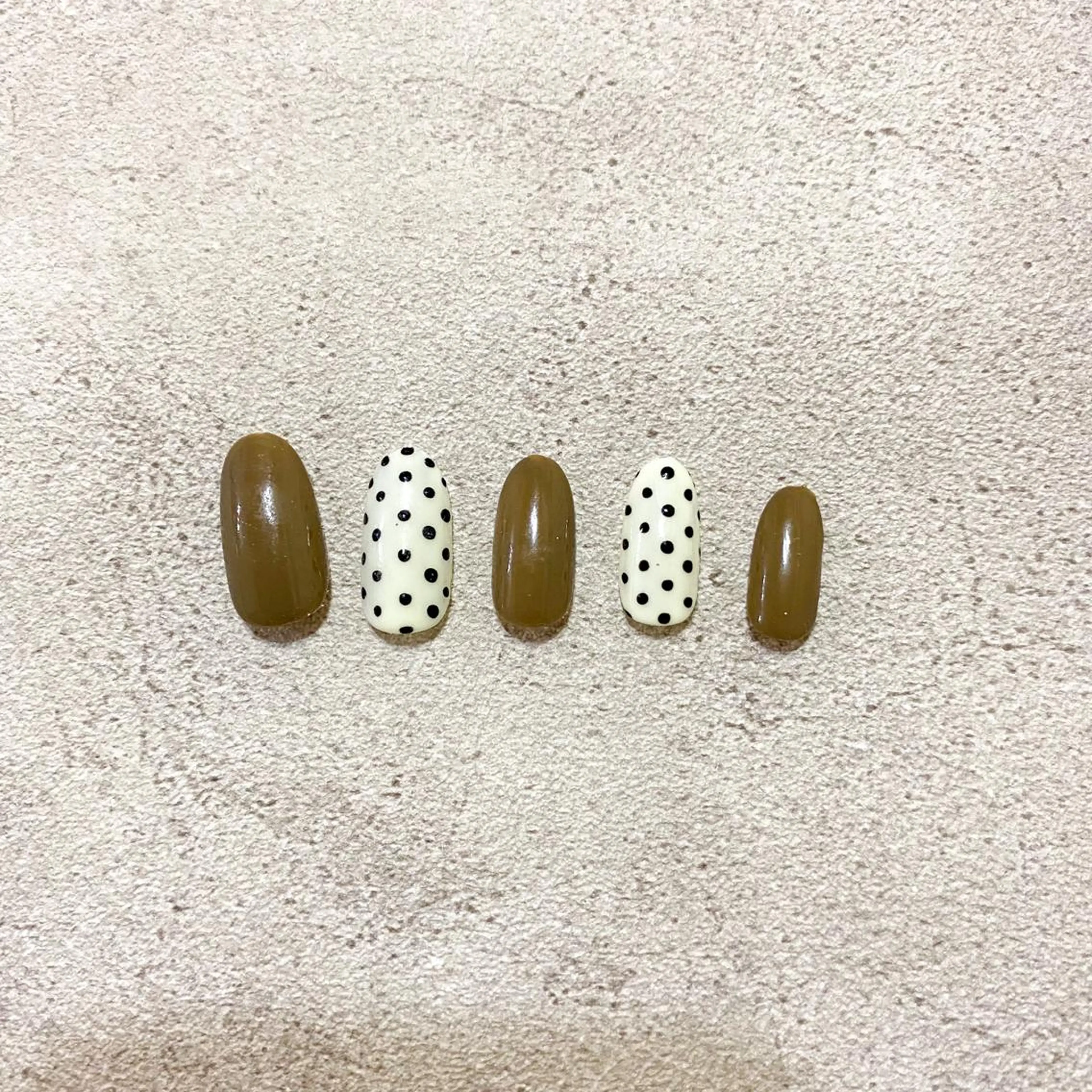 ネイル ハンドネイル ゴテゴテ💙ワンホン リオナのネイルデザイン