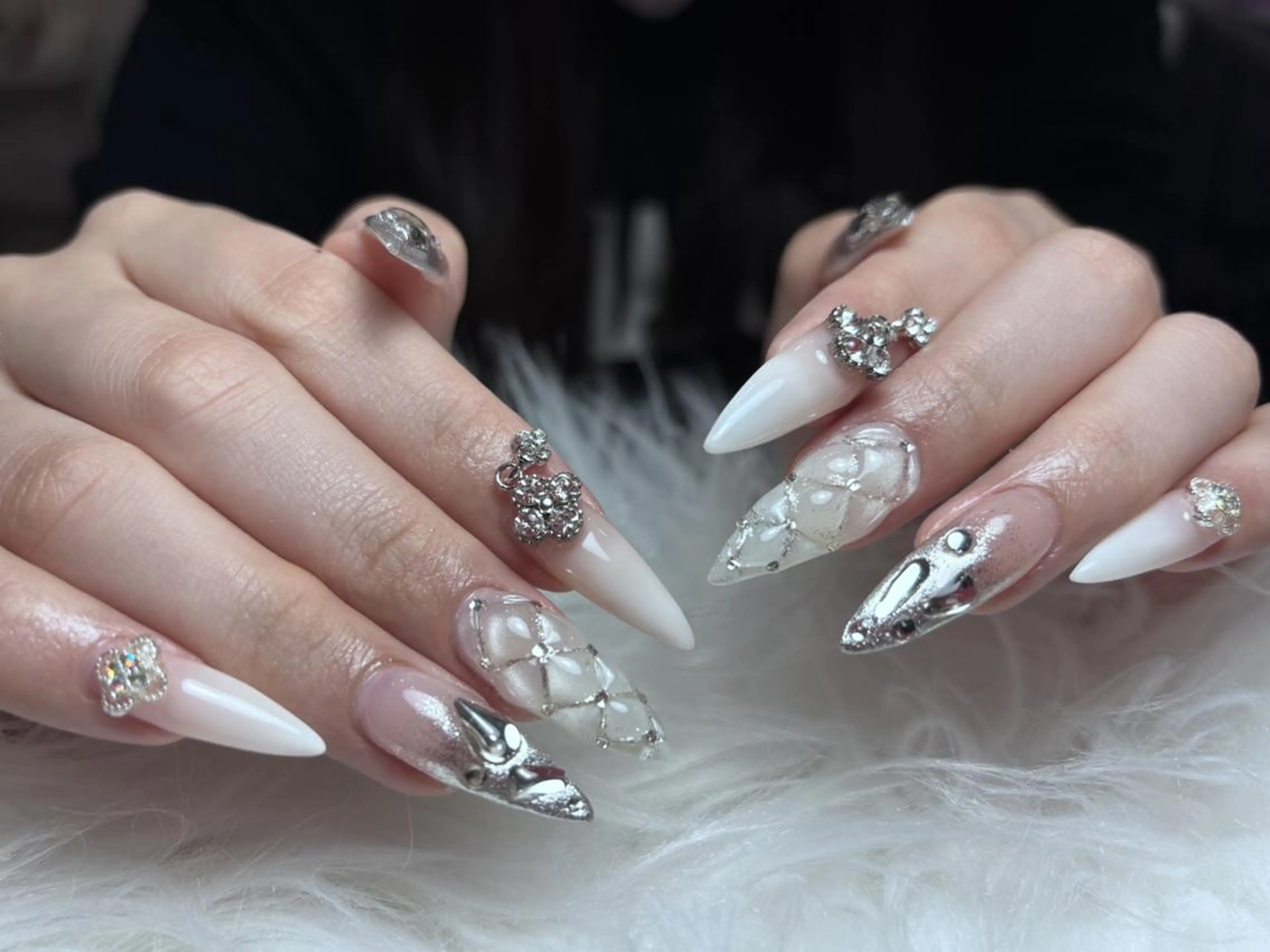ネイル 長さ出し グラデーション 卒業式 キラキラネイル マグネットネイル Emi🌸Belle Nail Salonのネイルデザイン