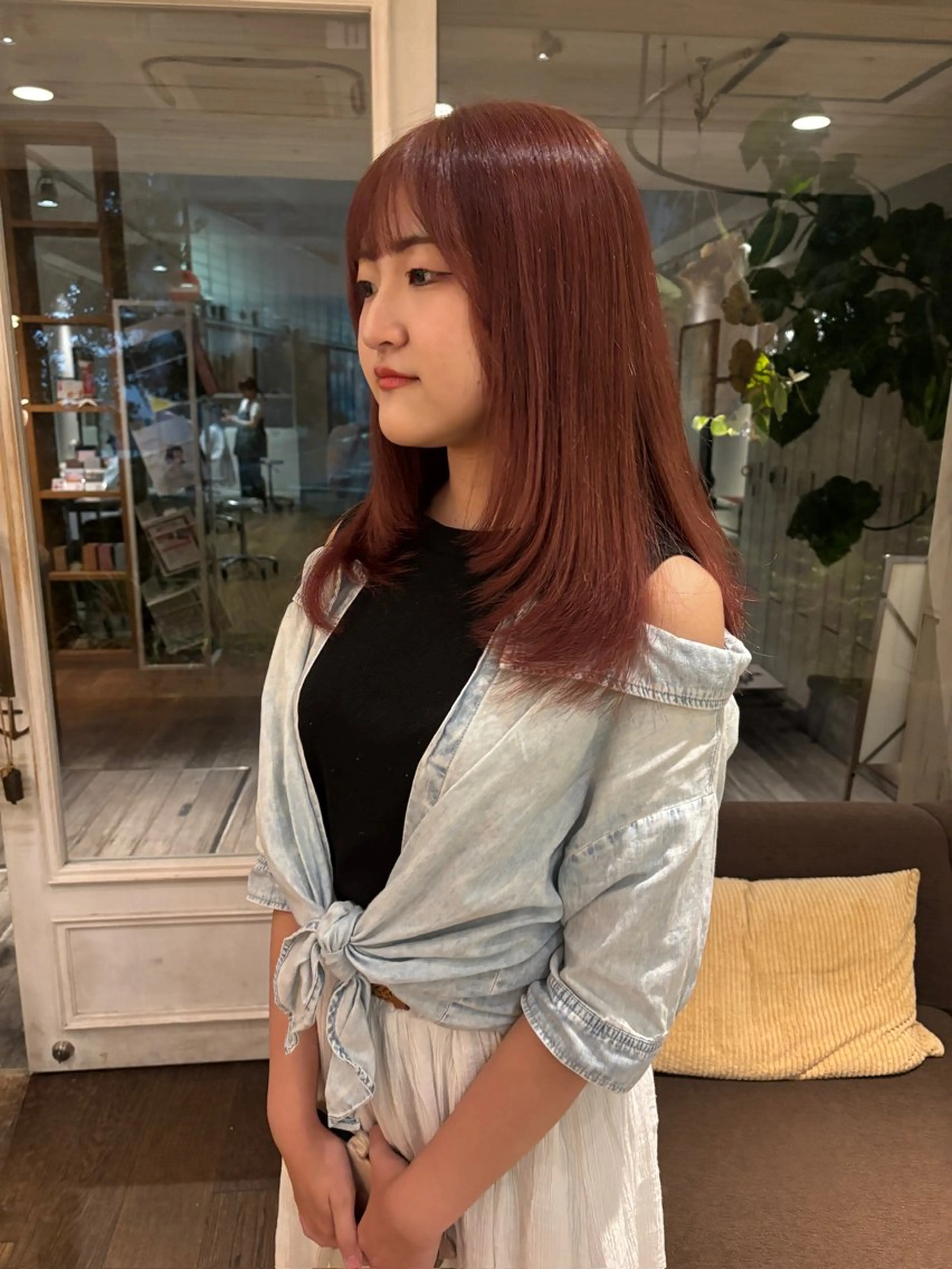 ミディアム レイヤーカット ボブ/レイヤー/ 梅田/天野川奈緒のヘアスタイル