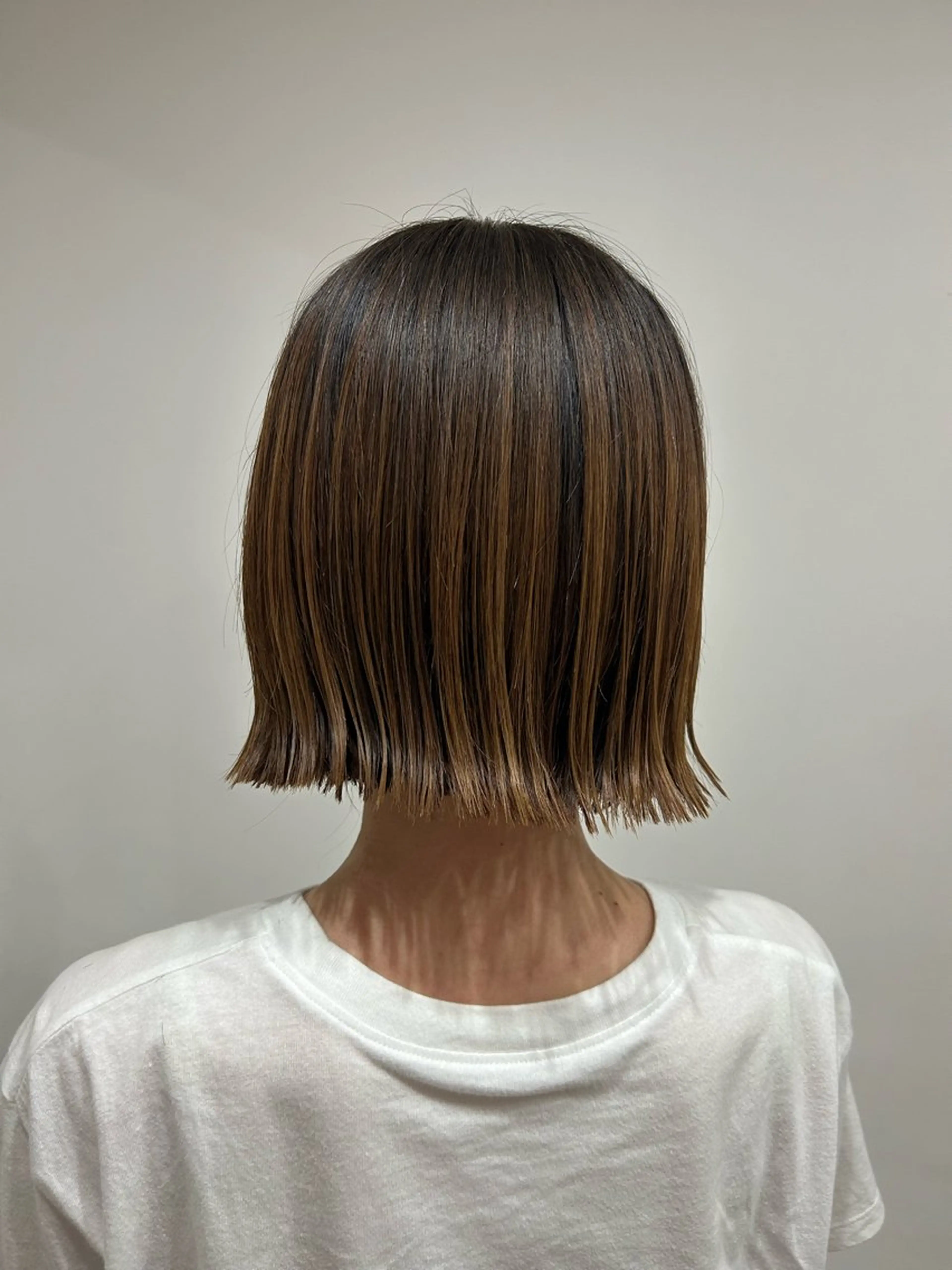 ミディアム 荒木 友那のヘアスタイル